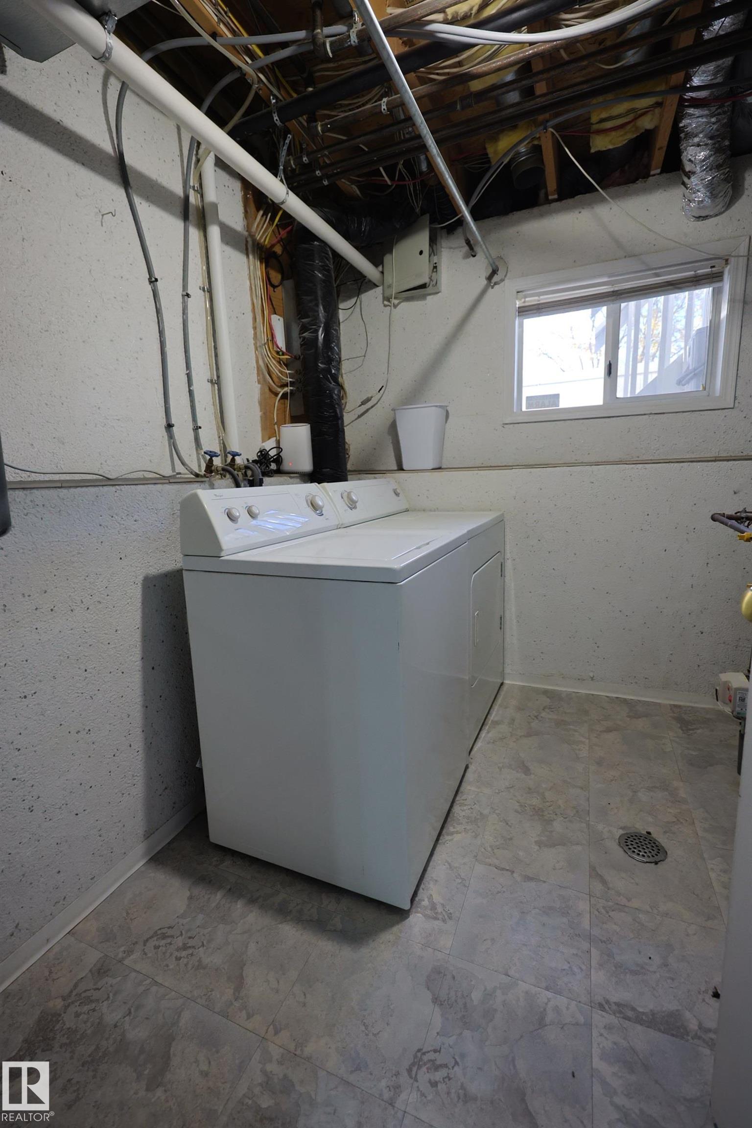 Photo 39 at 9447 156 Street NW, Sherwood, Edmonton