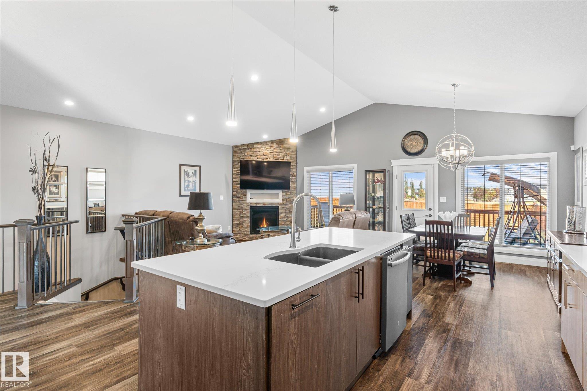 Photo 11 at 5 Sparrow Close, South Fort, Fort Saskatchewan