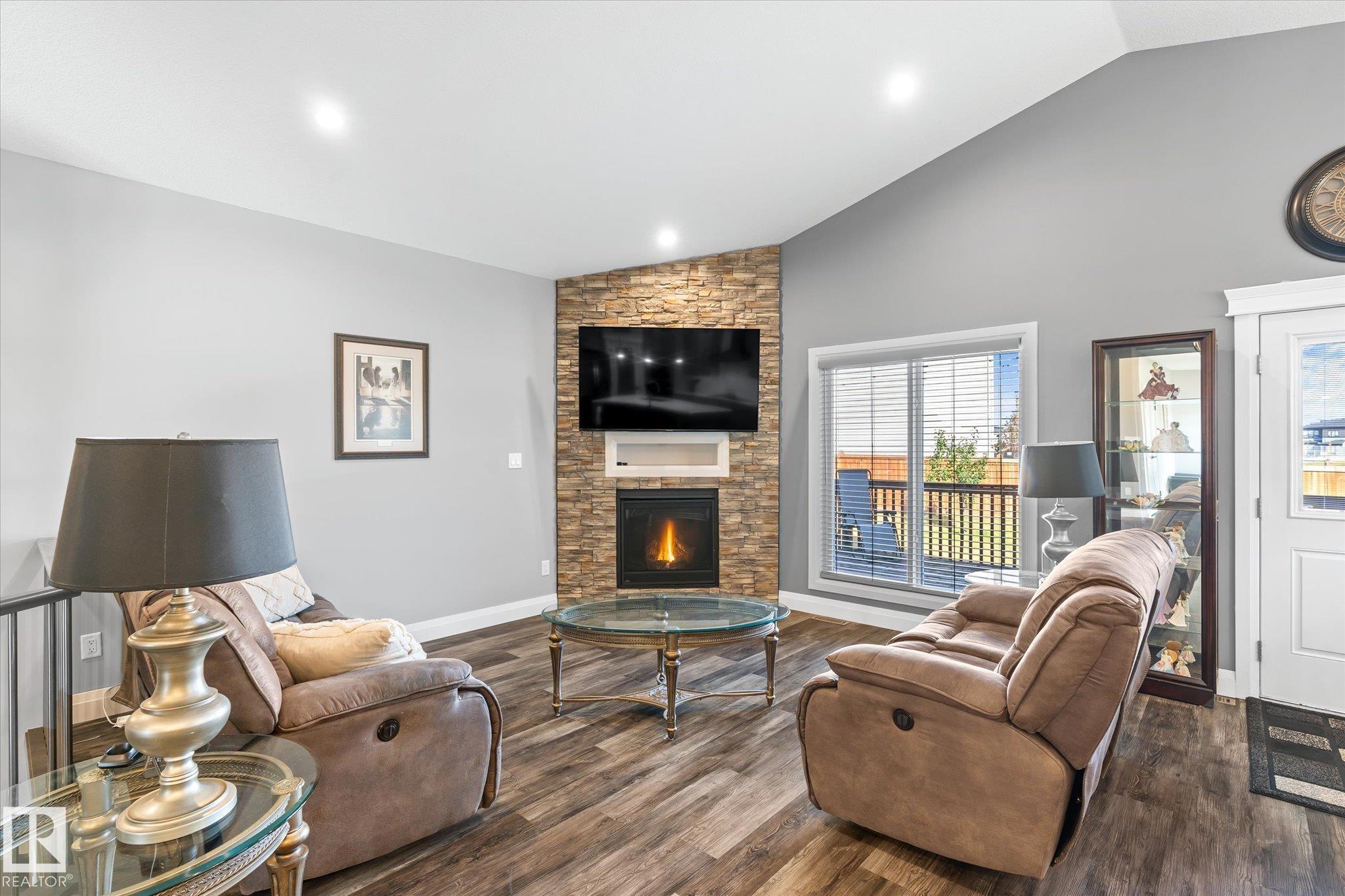 Photo 12 at 5 Sparrow Close, South Fort, Fort Saskatchewan