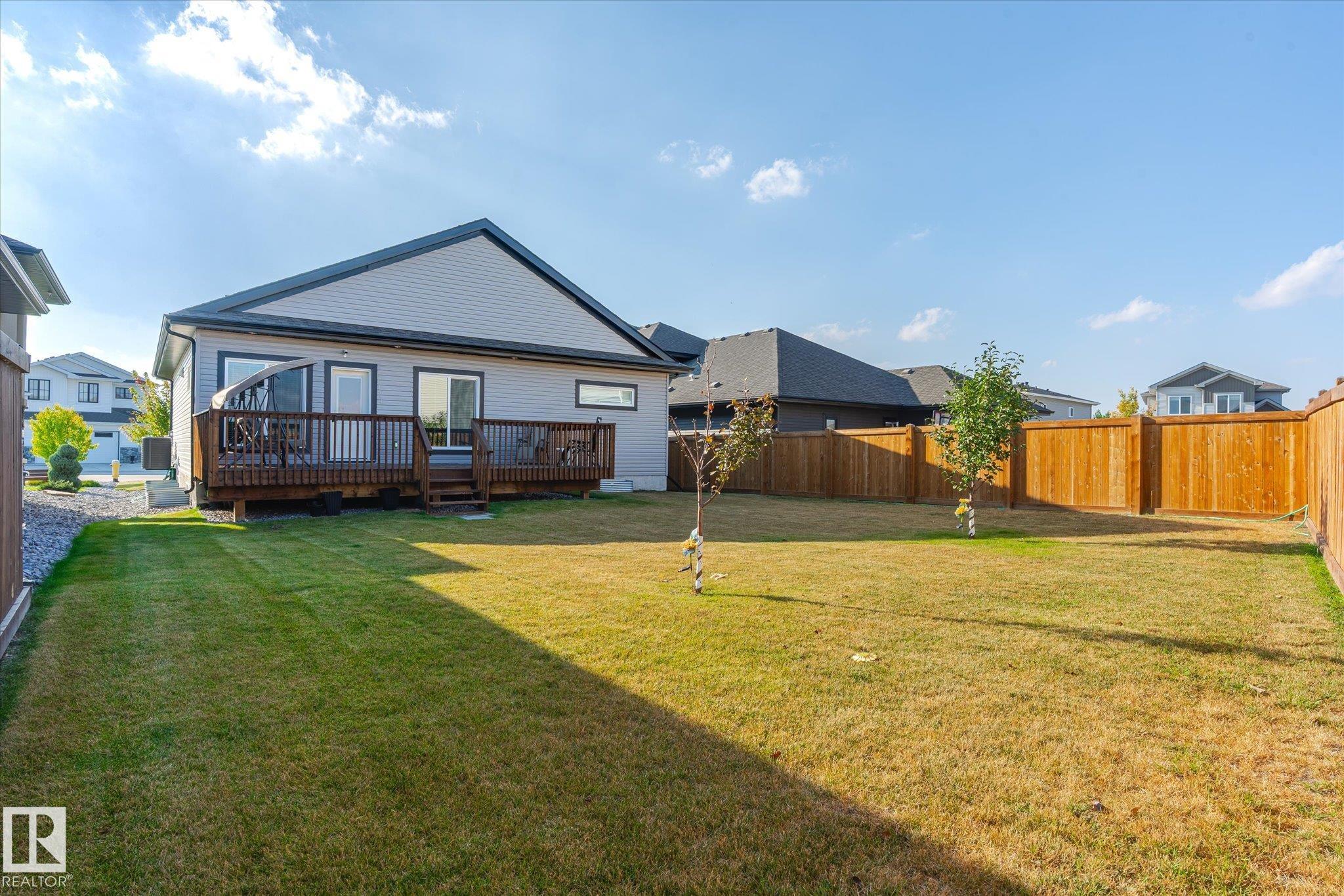 Photo 43 at 5 Sparrow Close, South Fort, Fort Saskatchewan