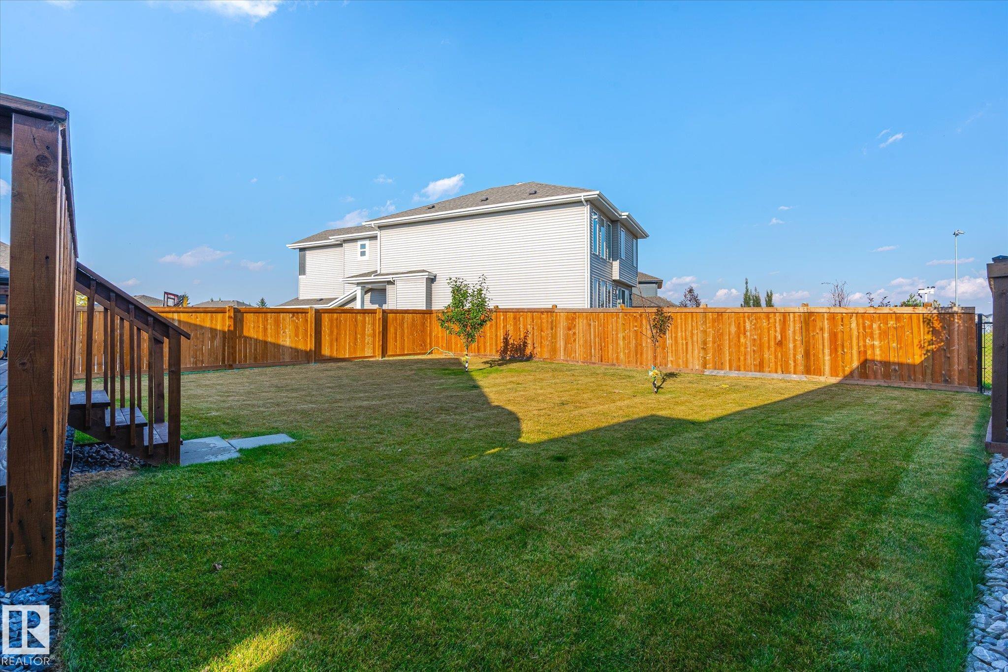 Photo 46 at 5 Sparrow Close, South Fort, Fort Saskatchewan