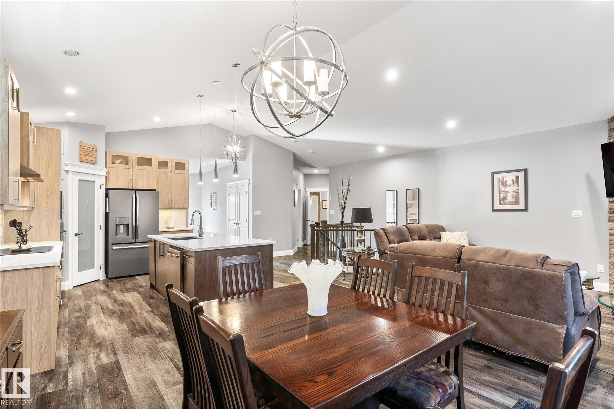 Photo 8 at 5 Sparrow Close, South Fort, Fort Saskatchewan