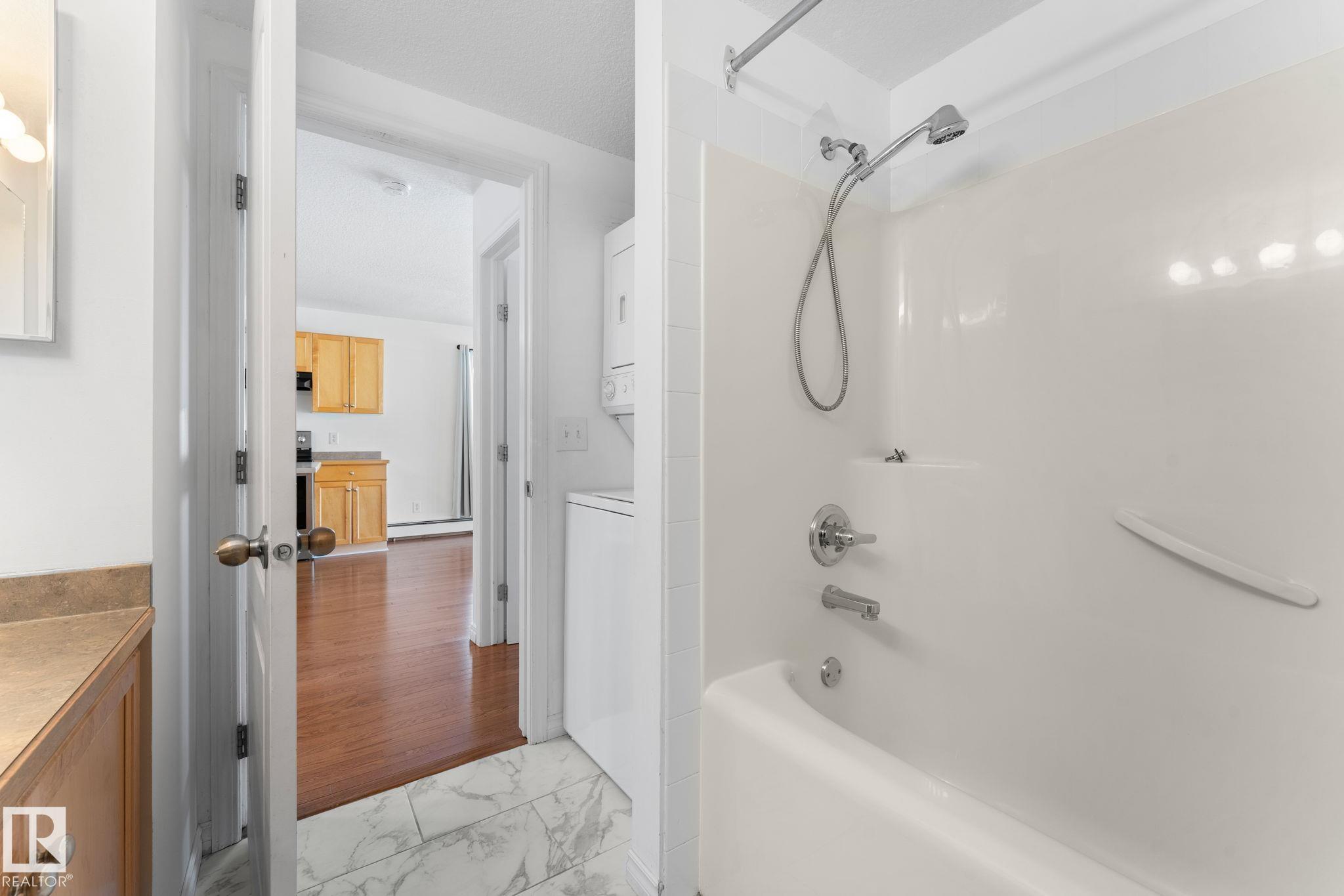 Photo 15 at 420 - 12550 140 Avenue NW, Baranow, Edmonton