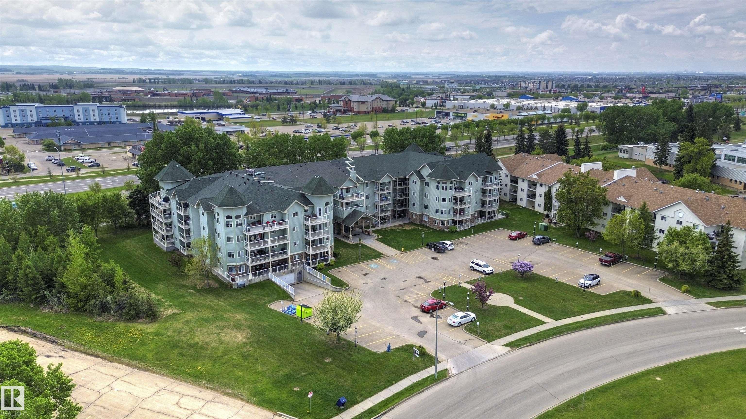 Photo 2 at 305 - 9995 93 Avenue, Sherridon Heights, Fort Saskatchewan