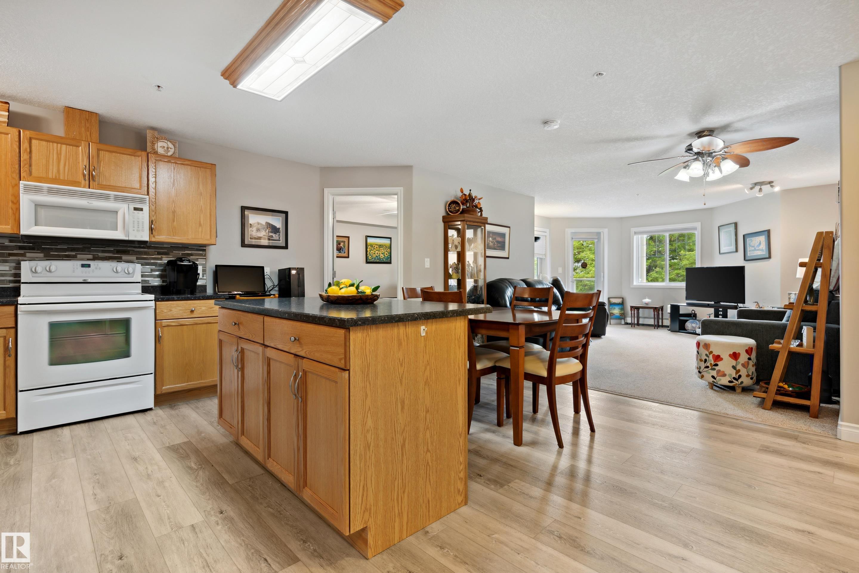 Photo 11 at 305 - 9995 93 Avenue, Sherridon Heights, Fort Saskatchewan