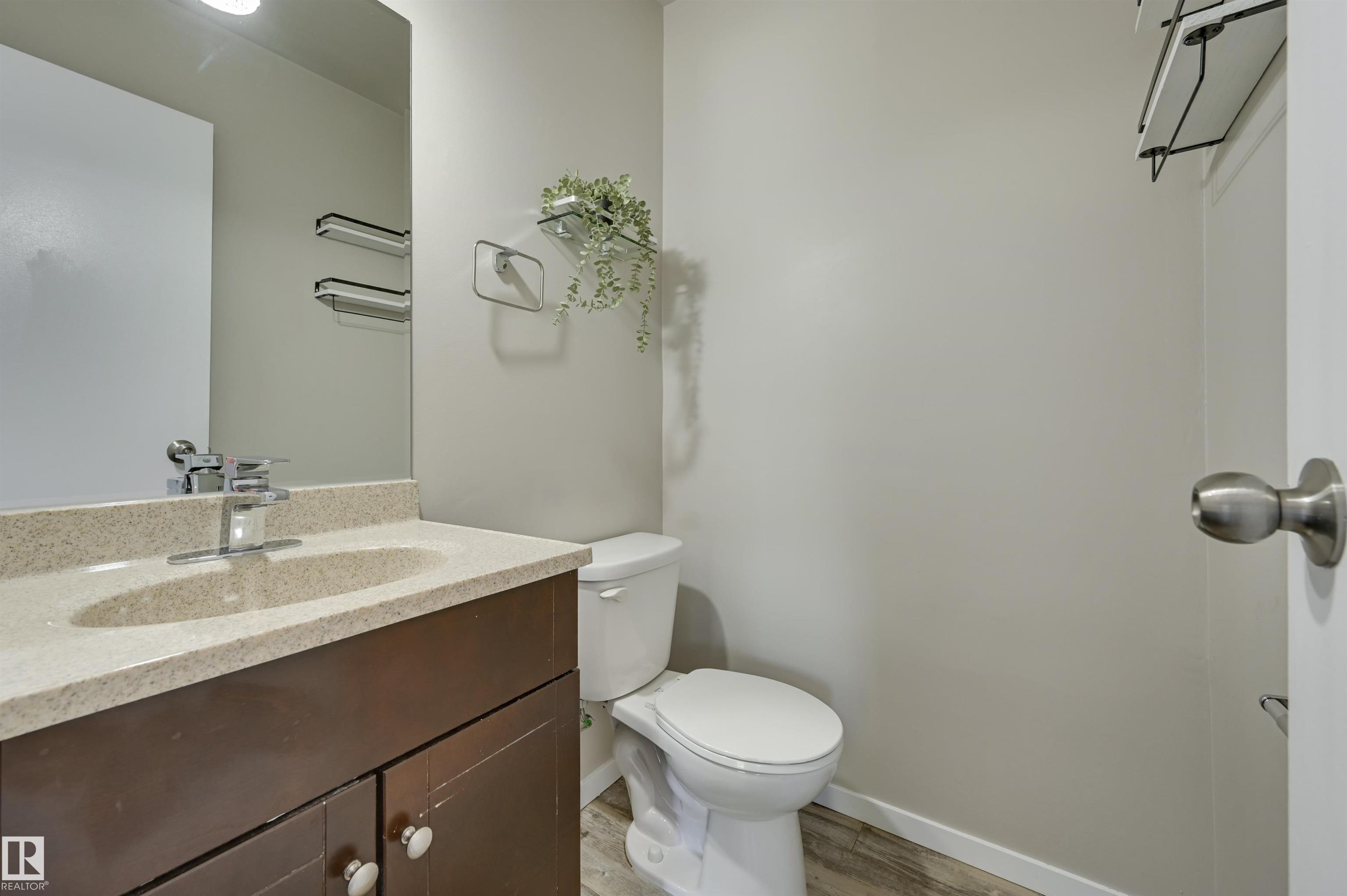 Photo 14 at 100 Grandview Ridge, Grandin, St. Albert