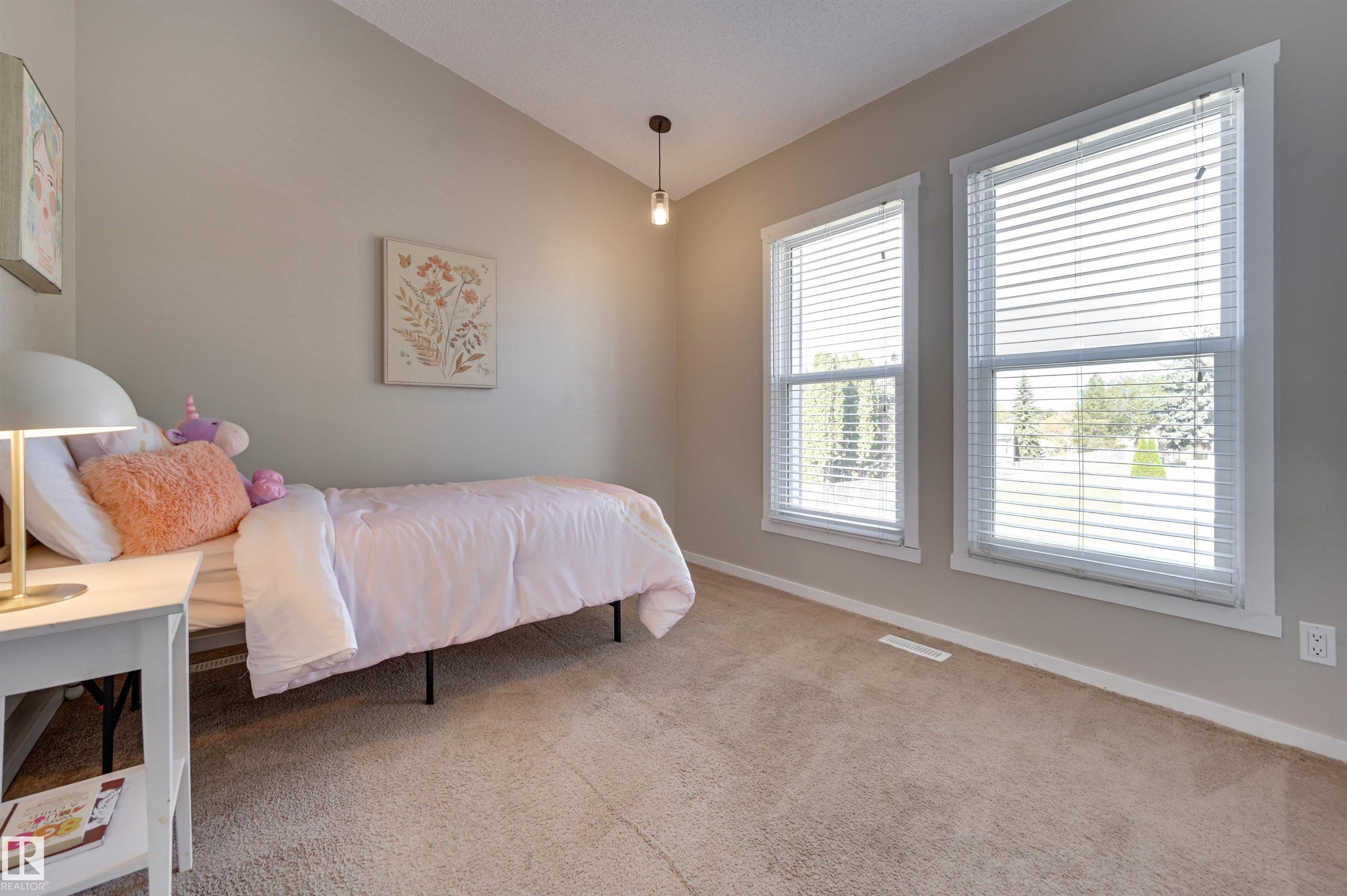 Photo 15 at 100 Grandview Ridge, Grandin, St. Albert