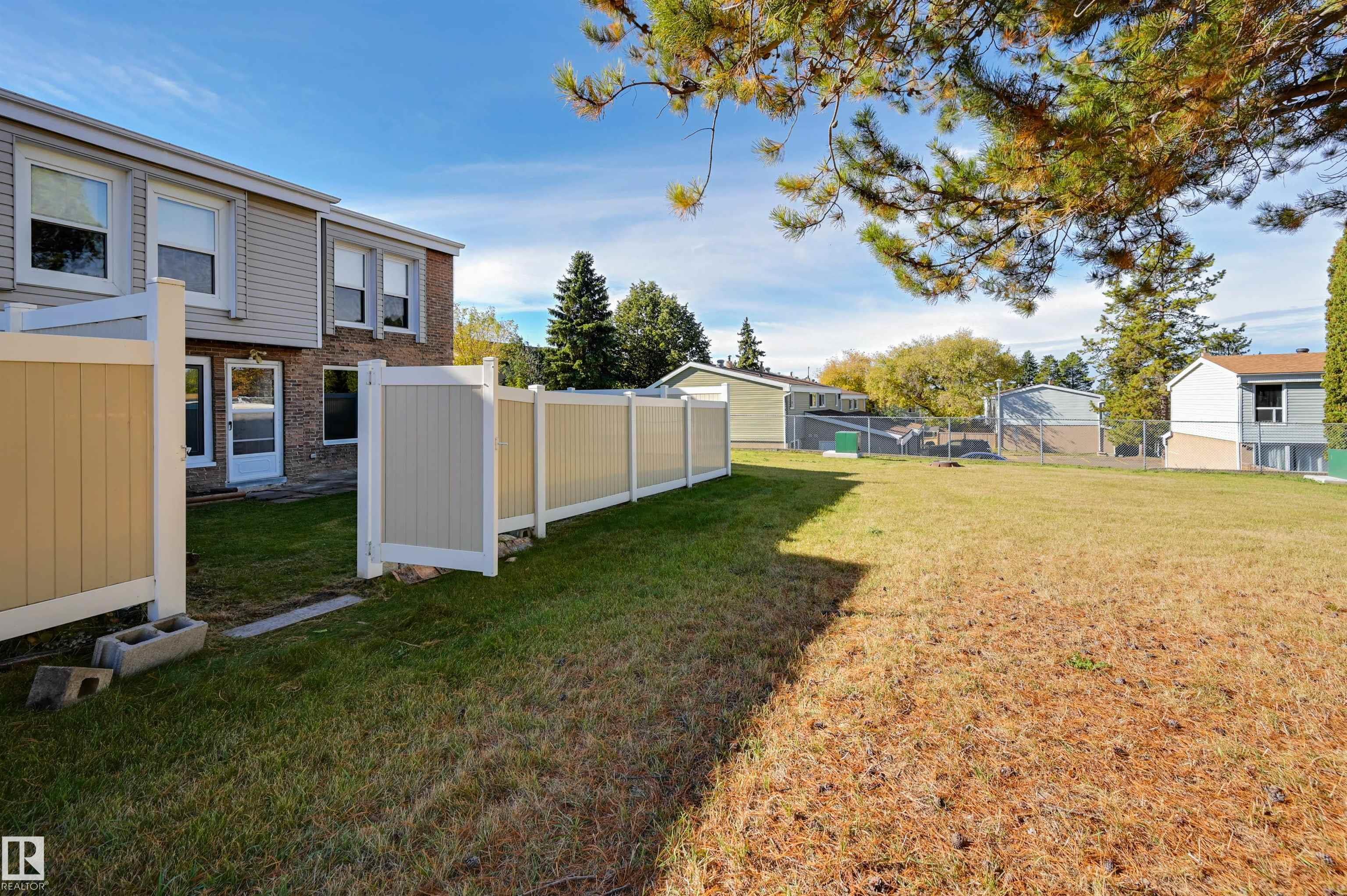 Photo 5 at 100 Grandview Ridge, Grandin, St. Albert