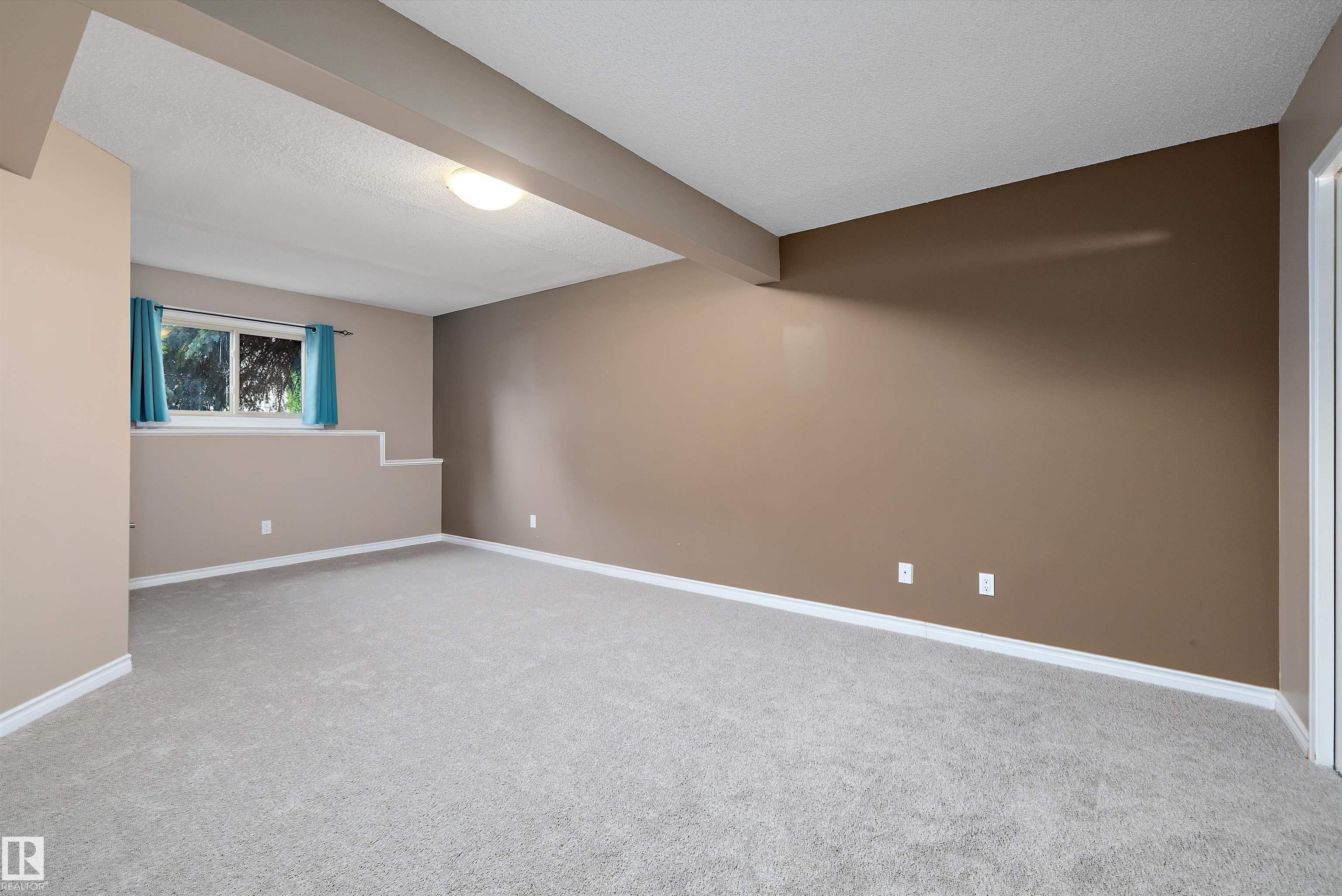 Photo 23 at 1821 Mill Woods Road E NW, Daly Grove, Edmonton