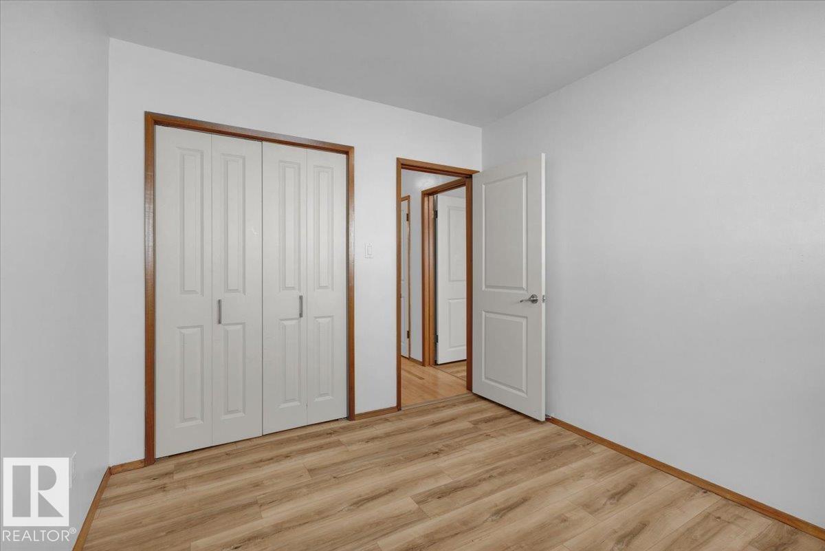Photo 22 at 11739 39 Avenue NW, Greenfield, Edmonton