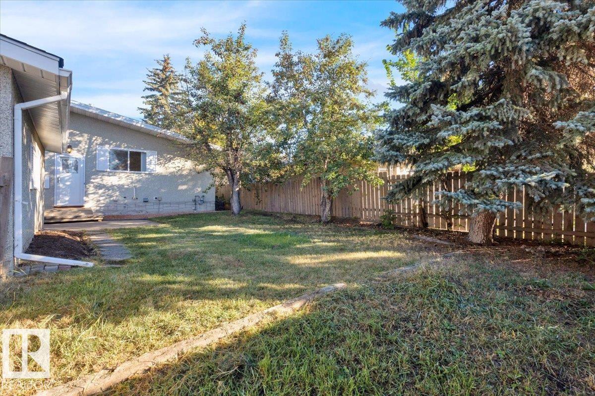 Photo 44 at 11739 39 Avenue NW, Greenfield, Edmonton