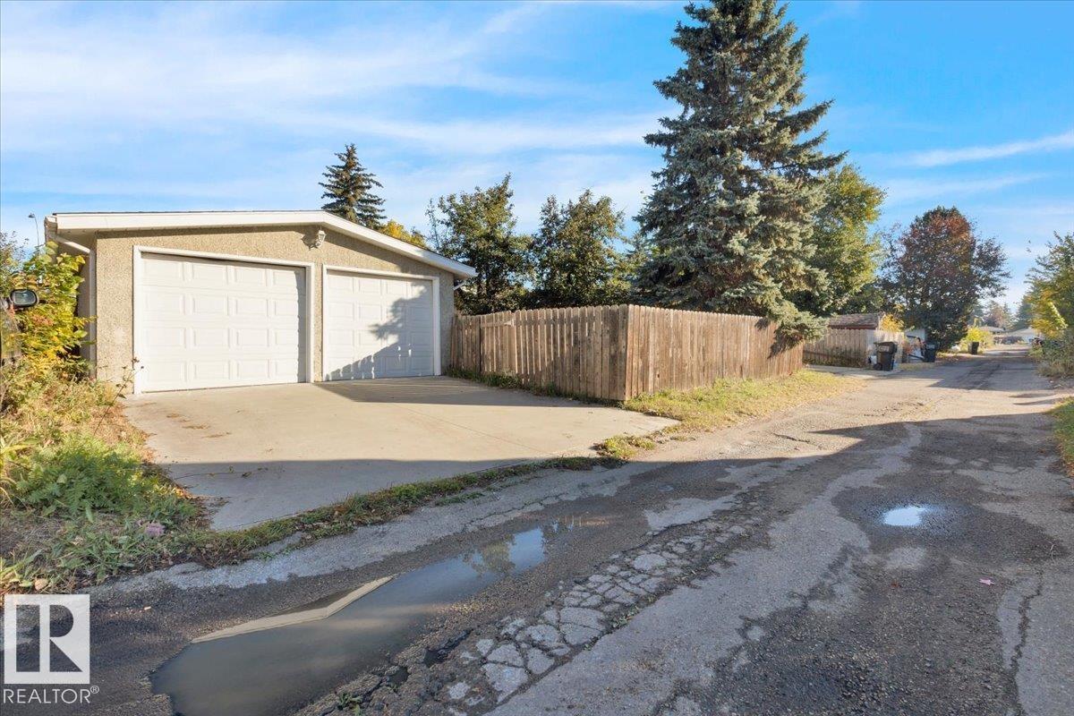 Photo 49 at 11739 39 Avenue NW, Greenfield, Edmonton