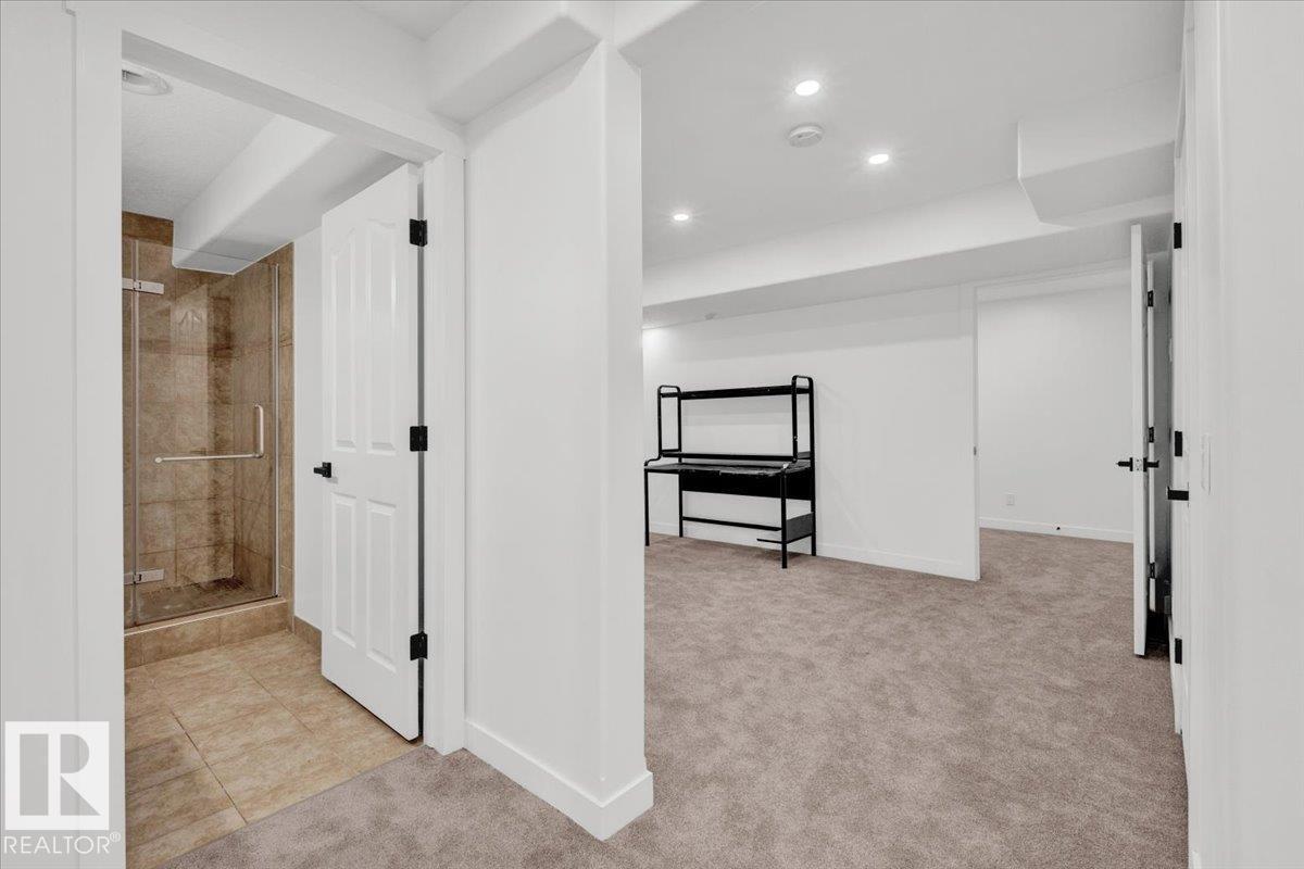 Photo 36 at 14050 159a Avenue NW, Carlton, Edmonton