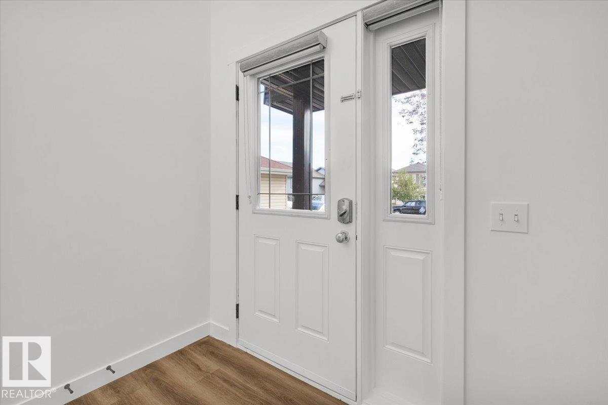 Photo 8 at 14050 159a Avenue NW, Carlton, Edmonton