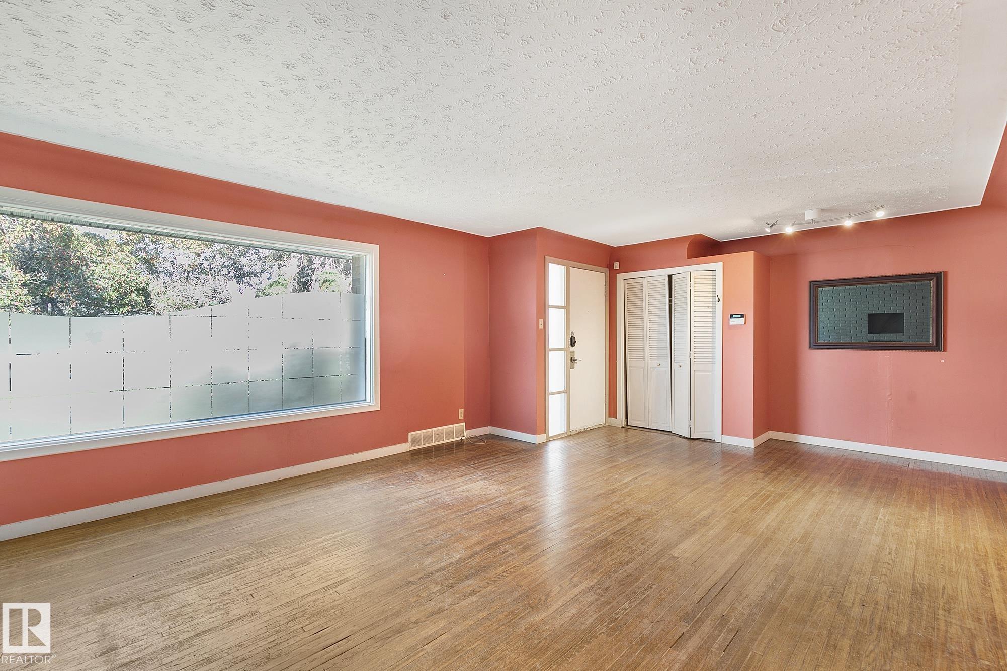 Photo 3 at 13915 102 Avenue NW, Glenora, Edmonton