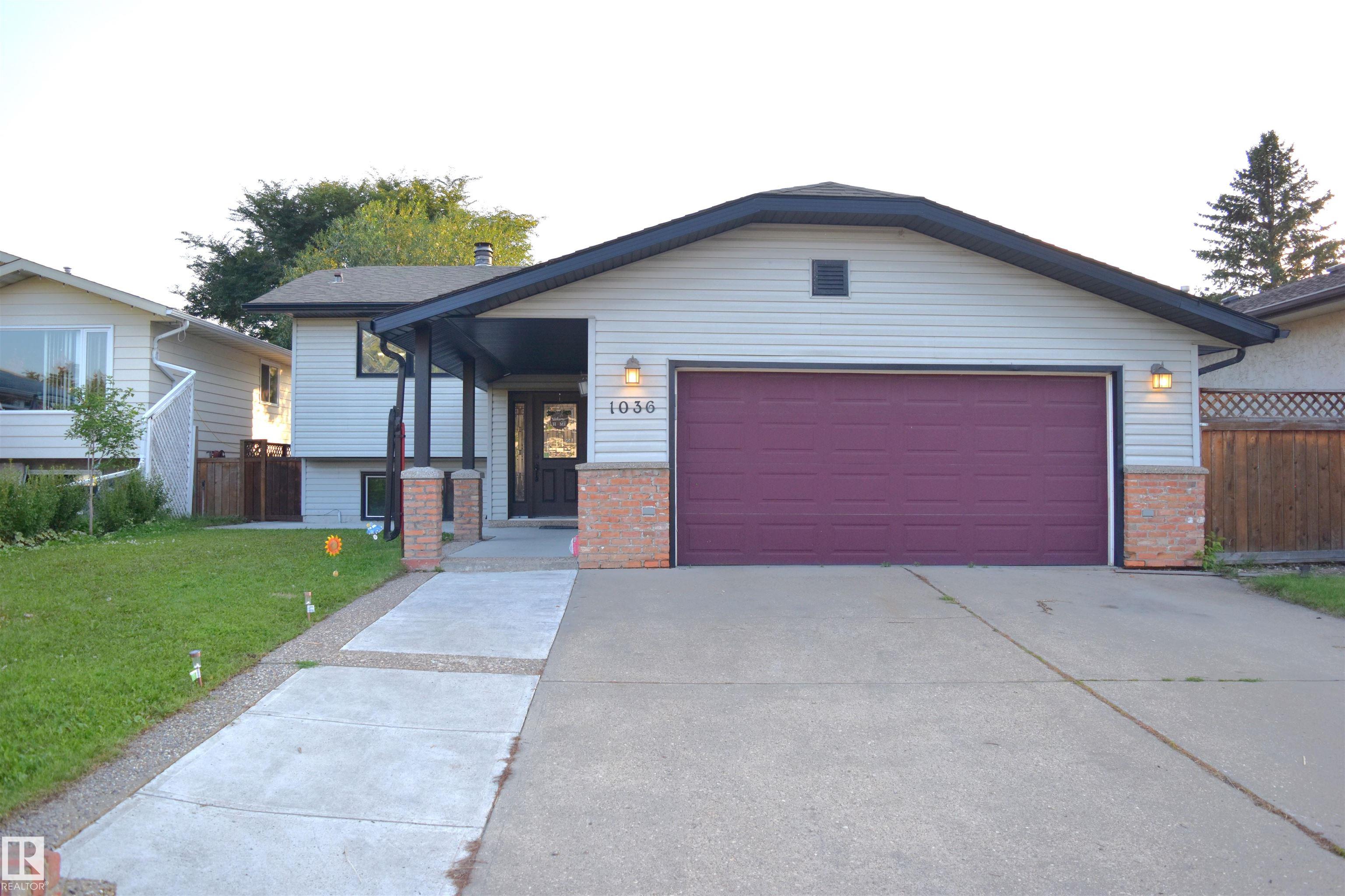 1036 38 Street NW, Crawford Plains, Edmonton 