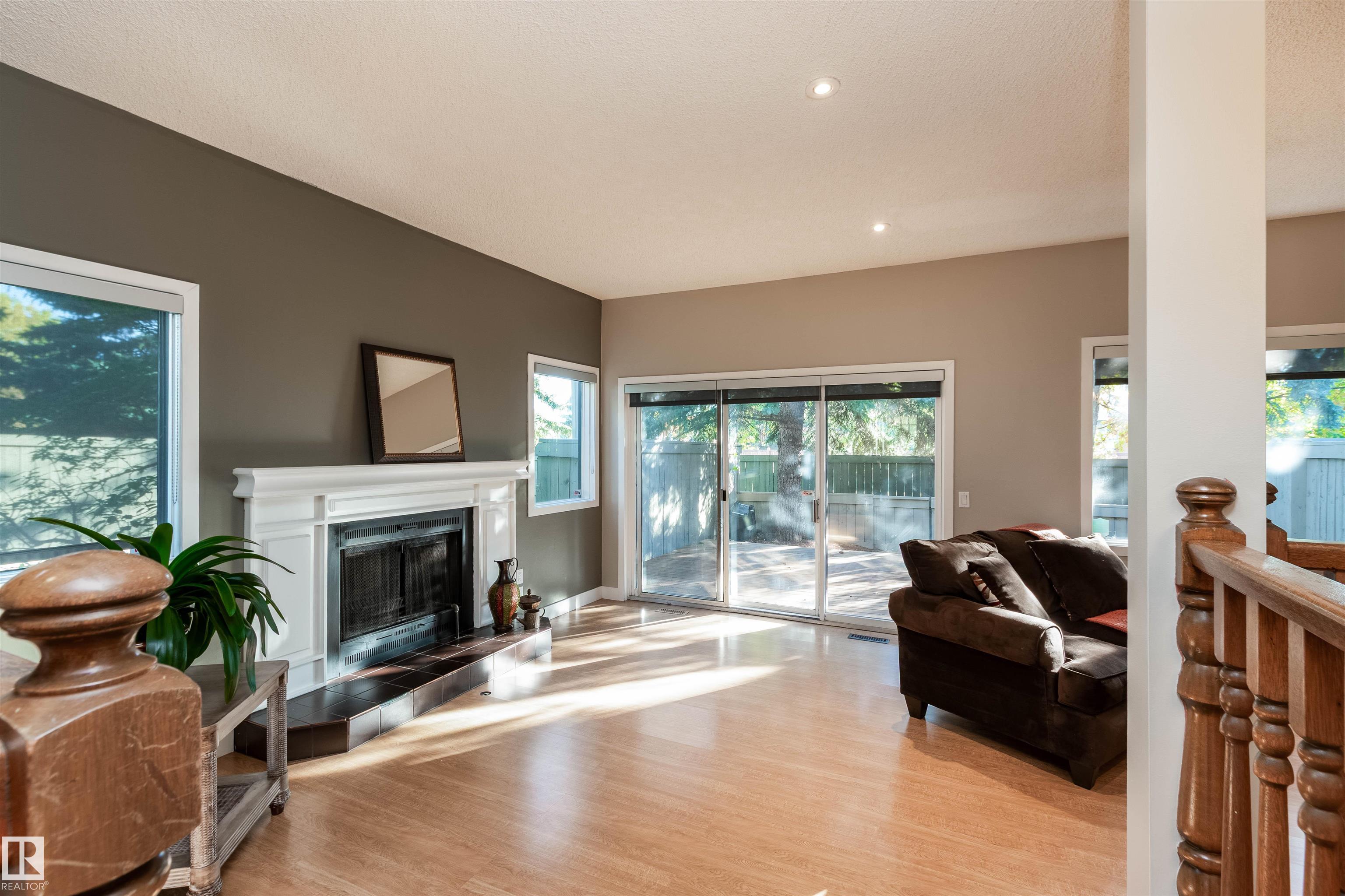 Photo 13 at 614 Woodbridge Way, Woodbridge Farms, Sherwood Park