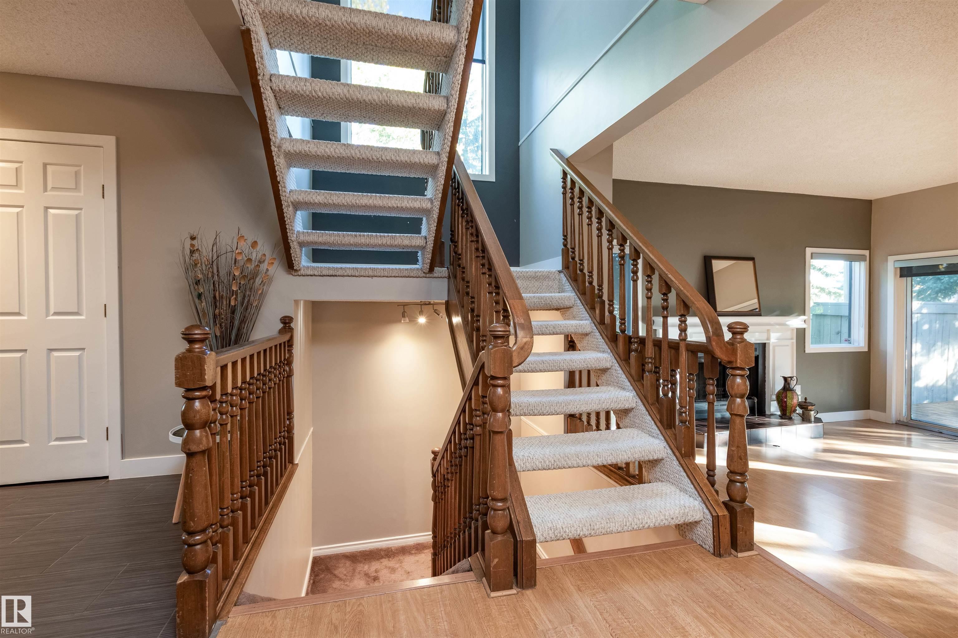 Photo 5 at 614 Woodbridge Way, Woodbridge Farms, Sherwood Park