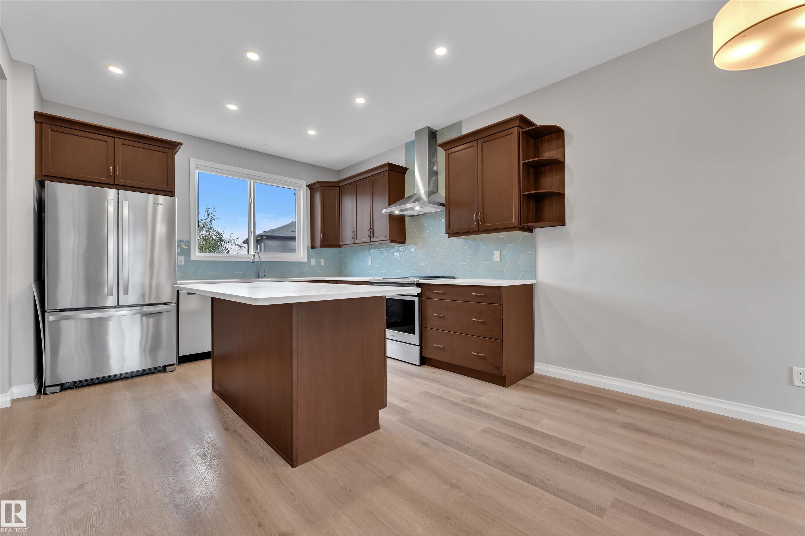 Photo 11 at 176 Charlesworth Drive SW, Charlesworth, Edmonton