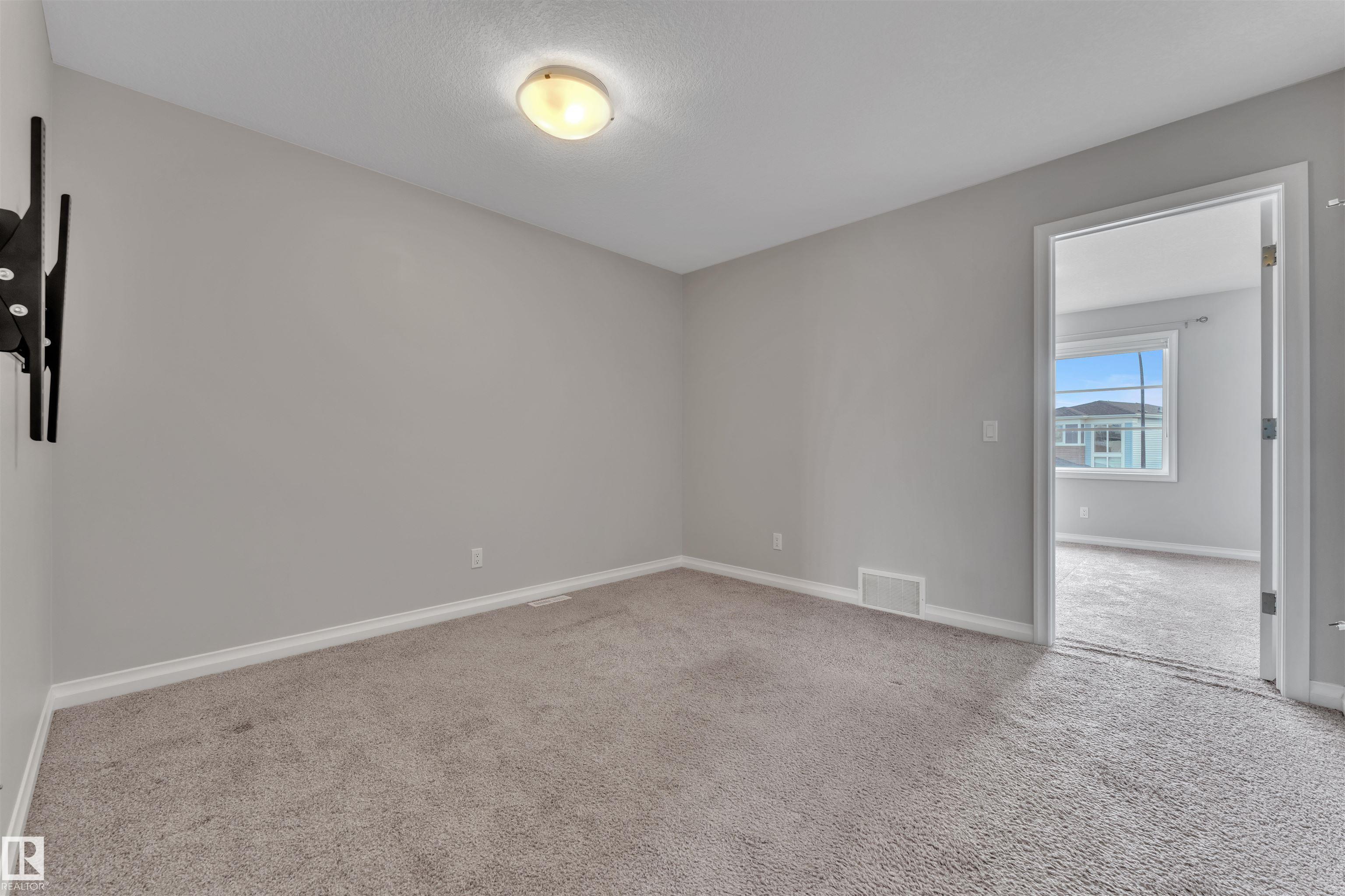 Photo 20 at 176 Charlesworth Drive SW, Charlesworth, Edmonton