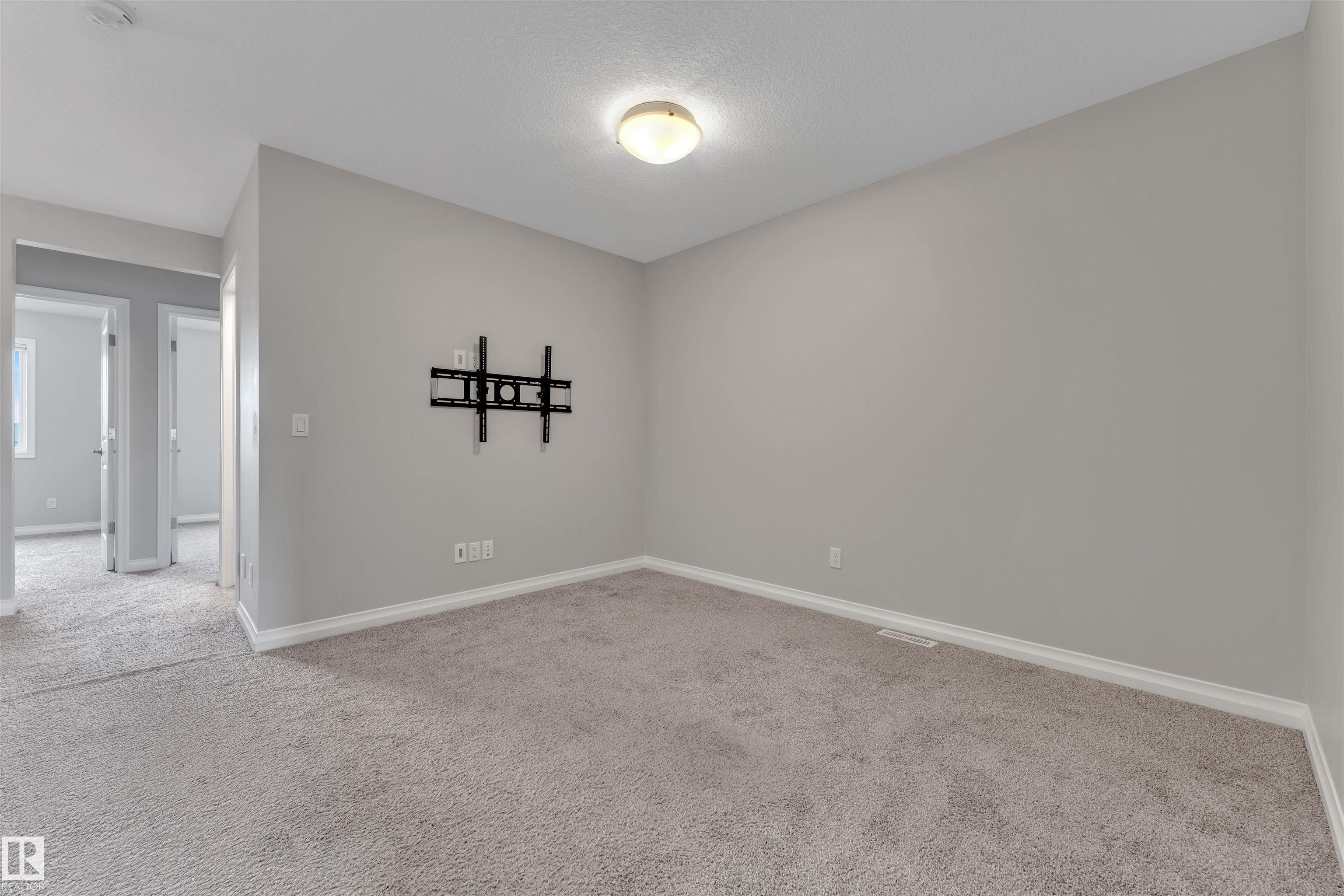 Photo 21 at 176 Charlesworth Drive SW, Charlesworth, Edmonton