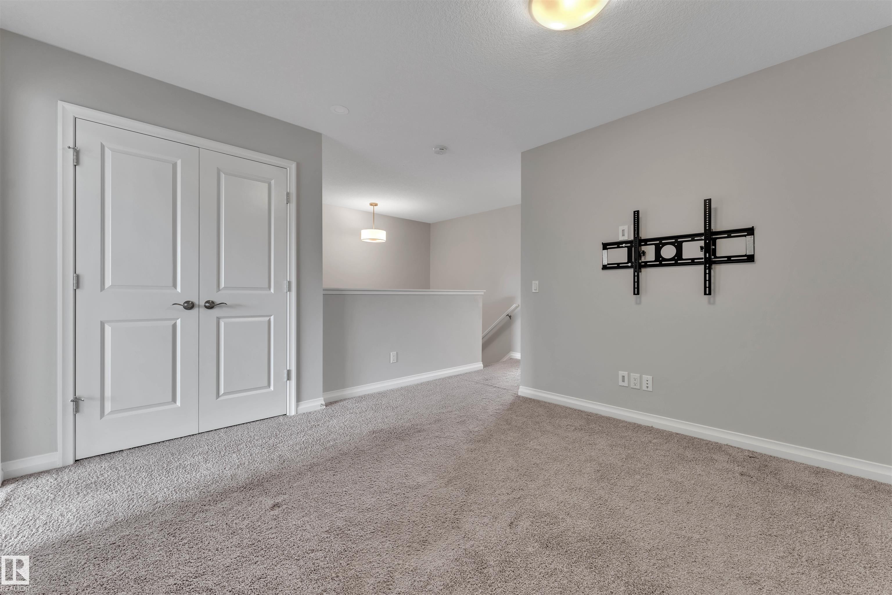 Photo 27 at 176 Charlesworth Drive SW, Charlesworth, Edmonton