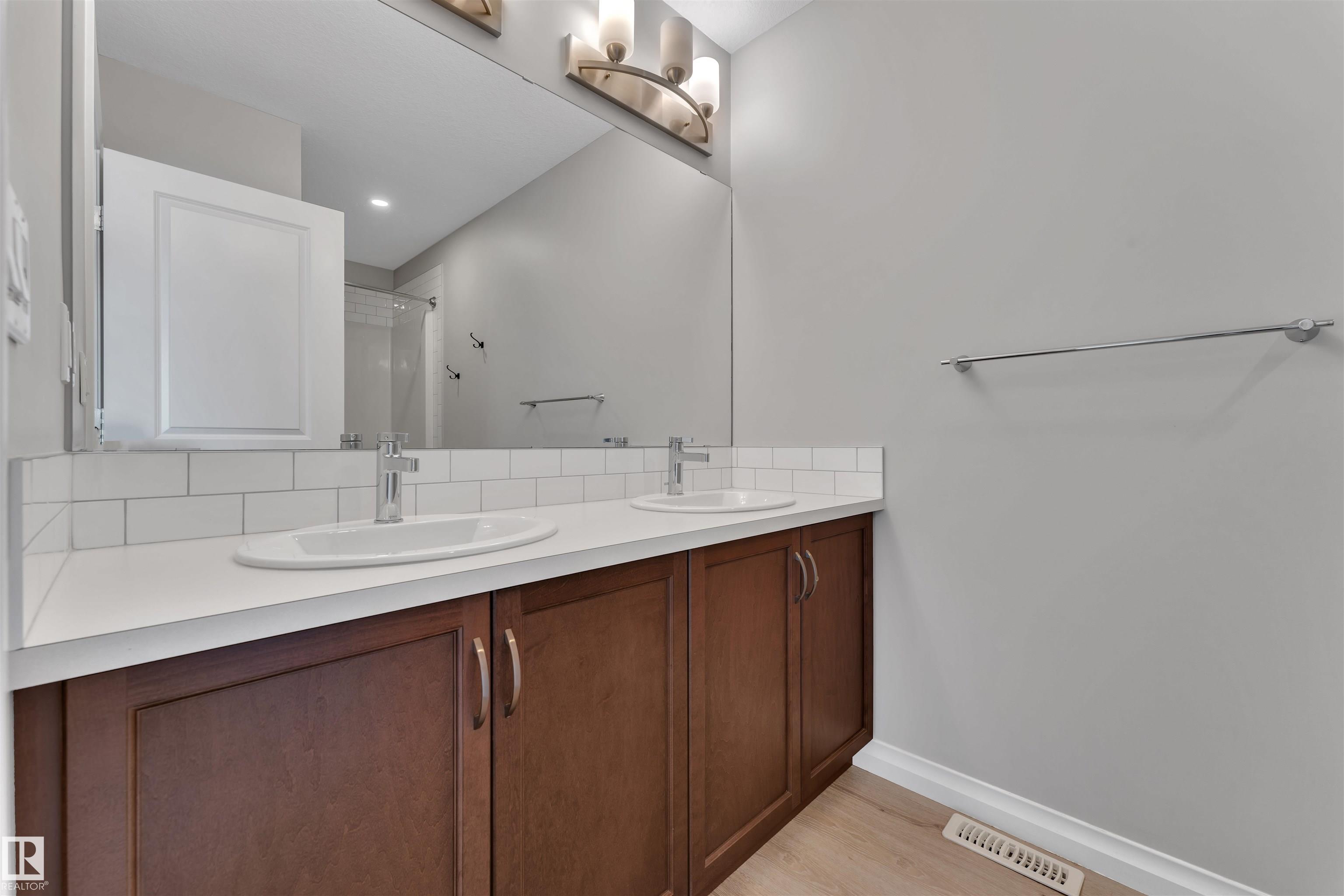 Photo 31 at 176 Charlesworth Drive SW, Charlesworth, Edmonton