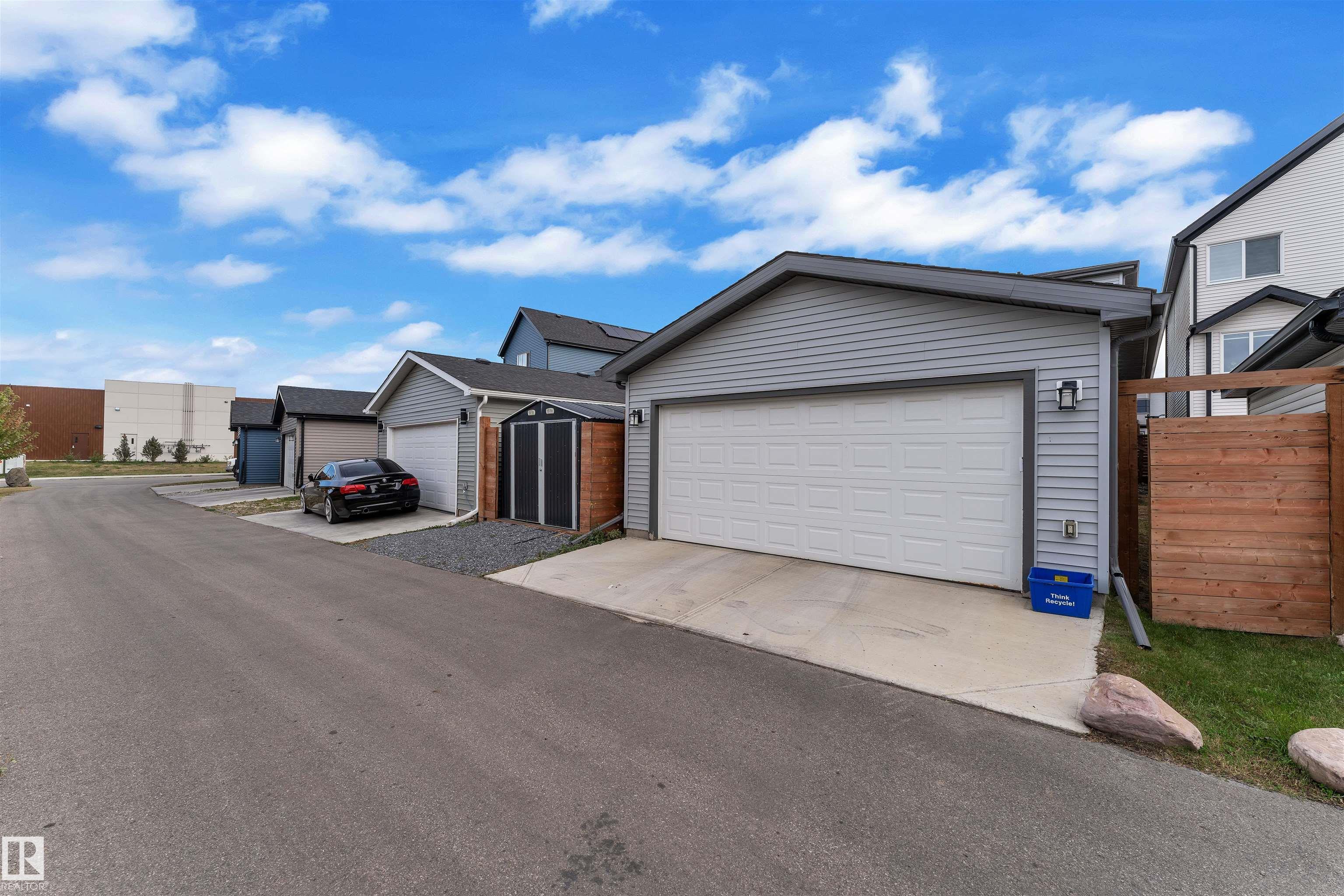 Photo 35 at 176 Charlesworth Drive SW, Charlesworth, Edmonton