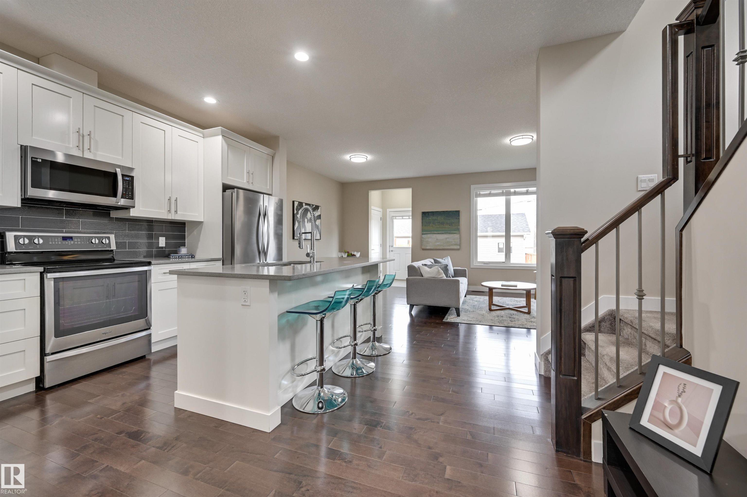 Photo 2 at 7404 81 Avenue NW, King Edward Park, Edmonton