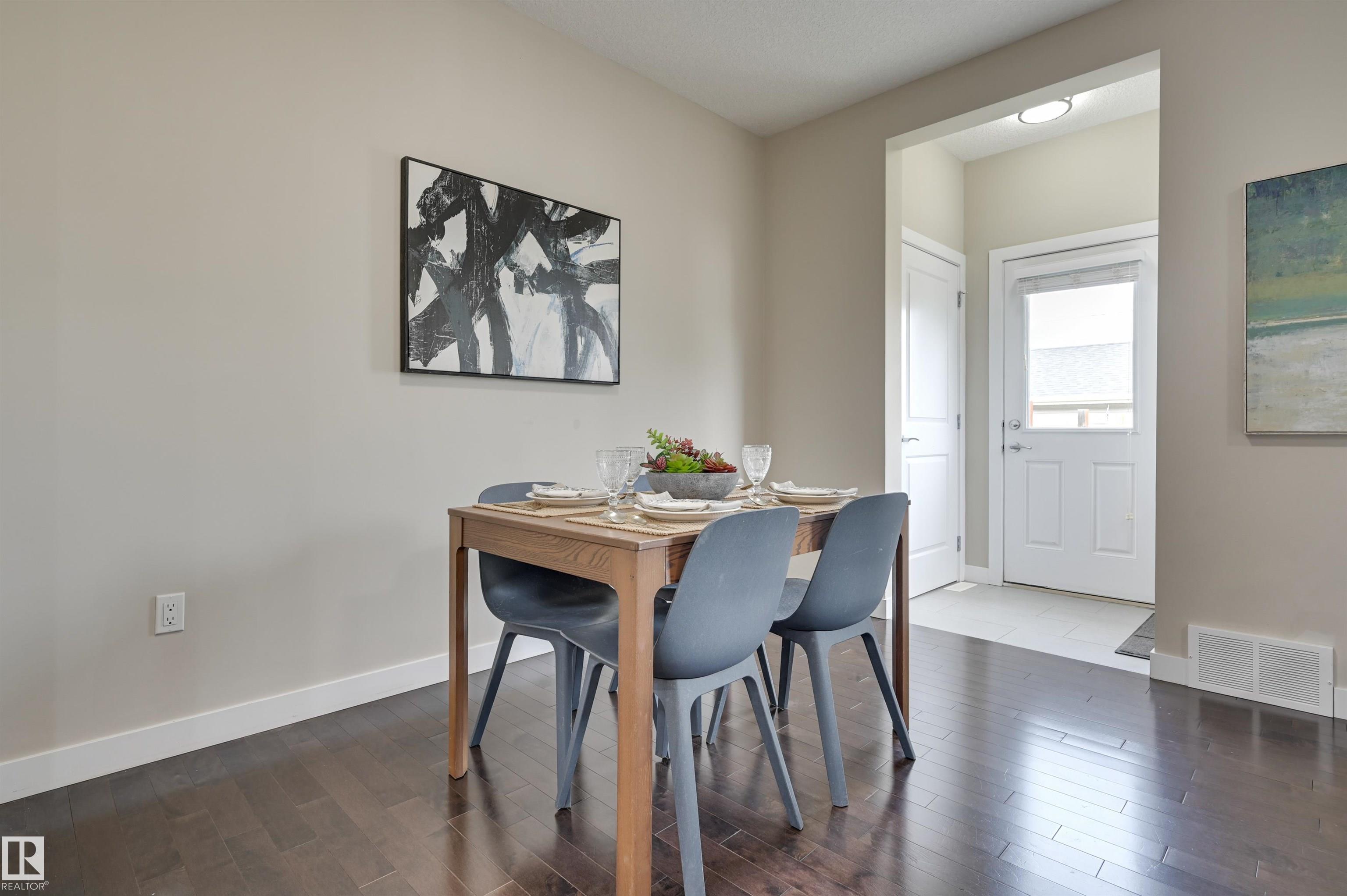 Photo 11 at 7404 81 Avenue NW, King Edward Park, Edmonton