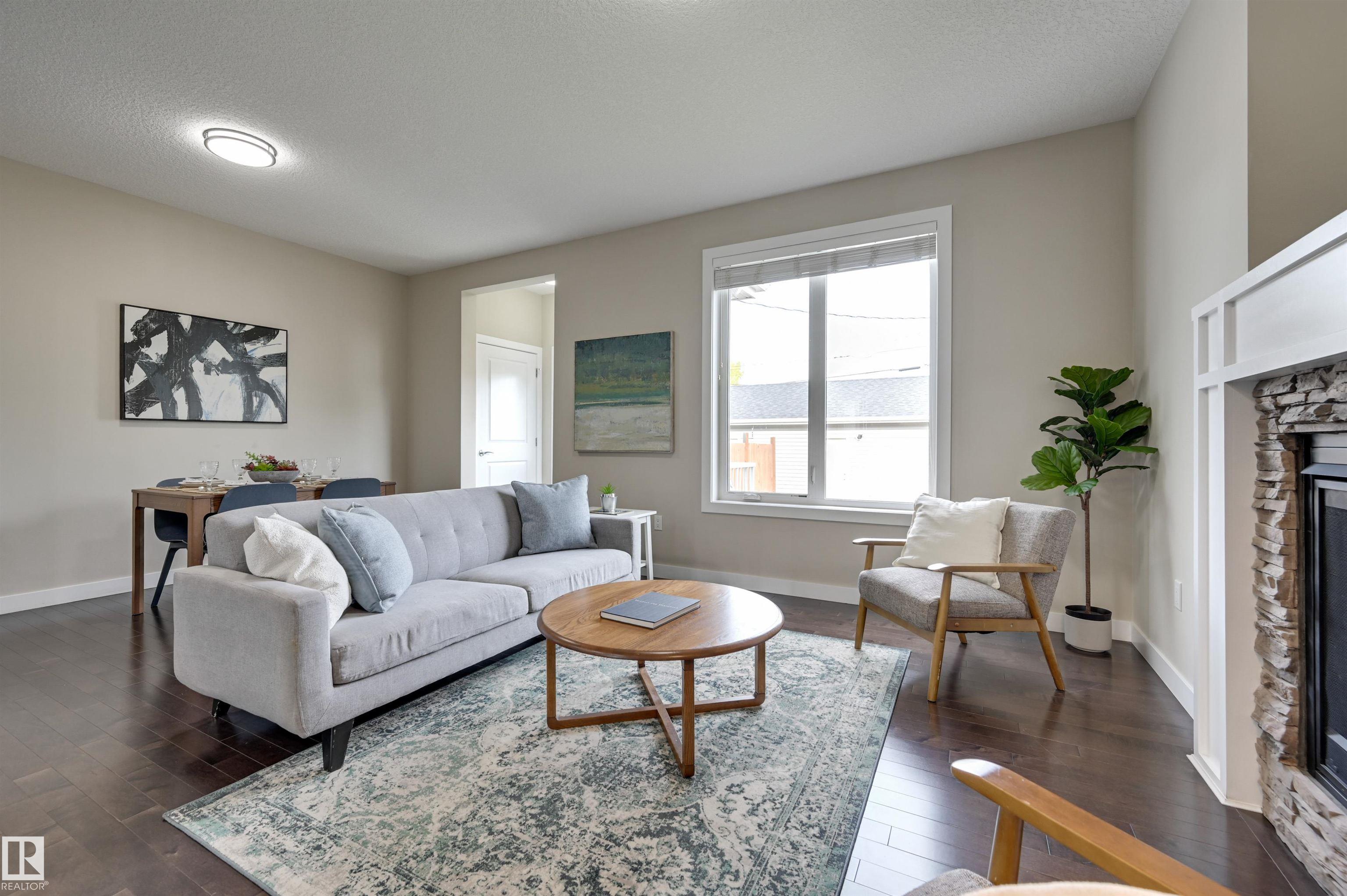 Photo 4 at 7404 81 Avenue NW, King Edward Park, Edmonton