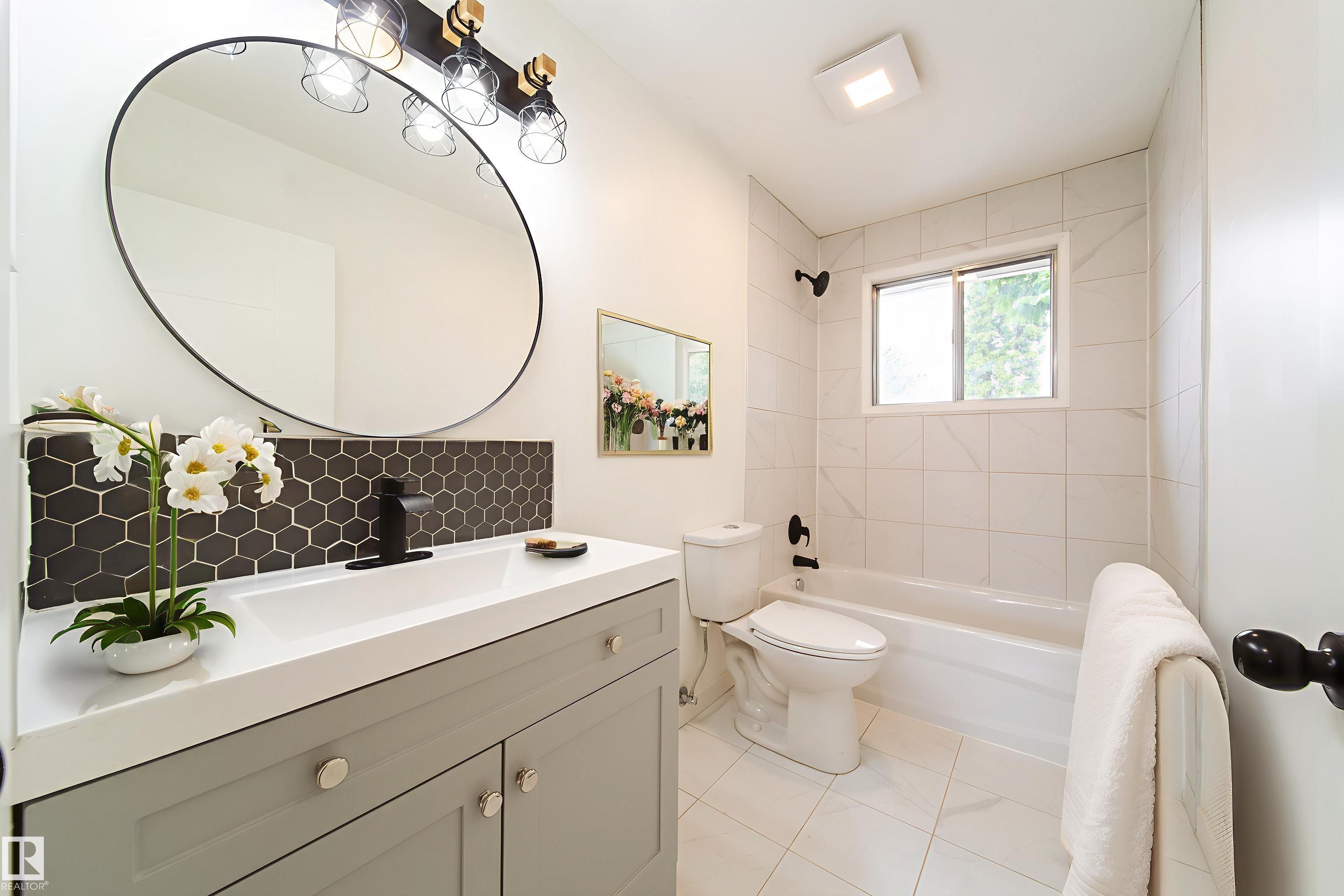 Photo 6 at 6708 132 Avenue NW, Delwood, Edmonton