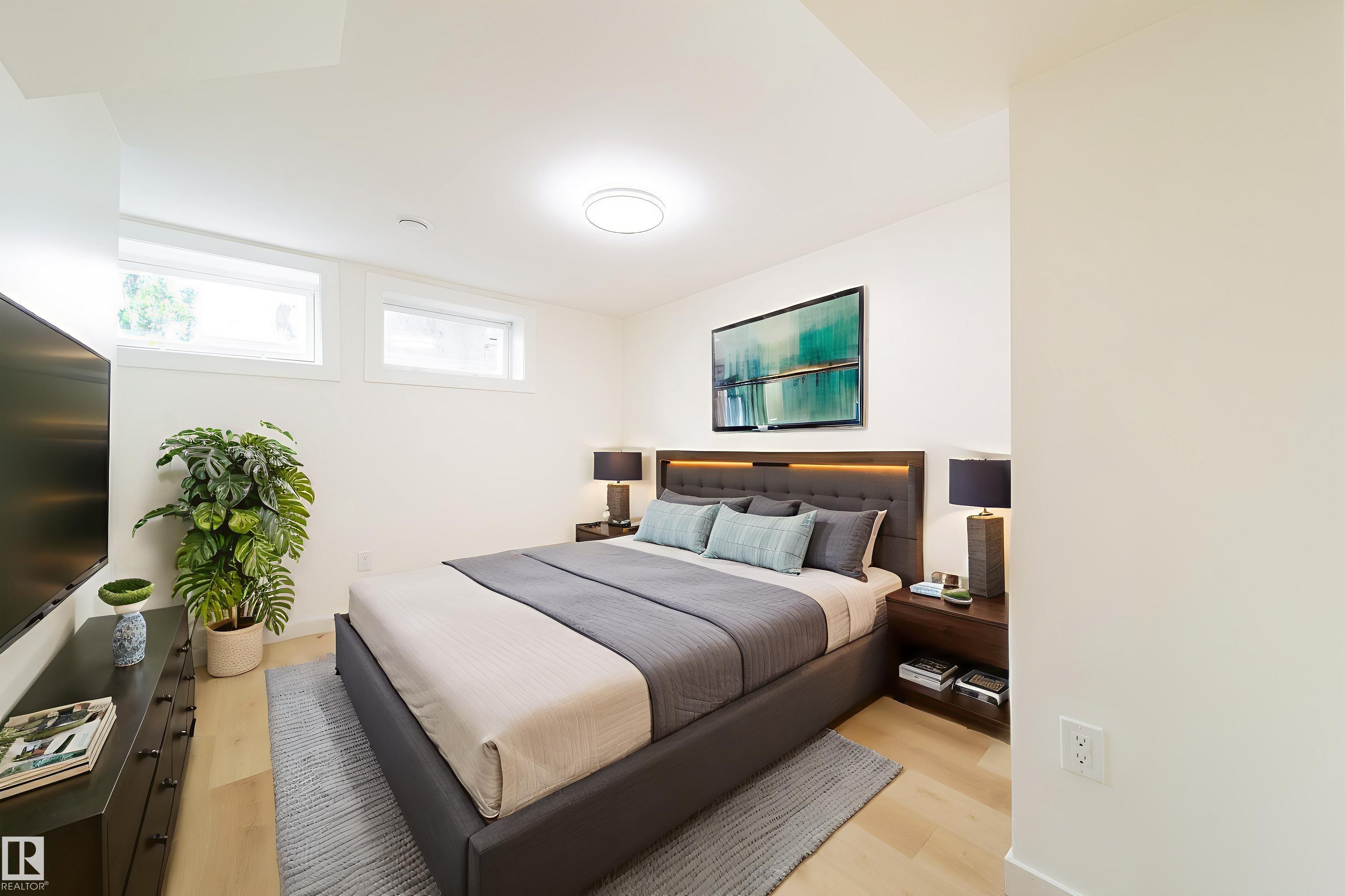 Photo 10 at 6708 132 Avenue NW, Delwood, Edmonton
