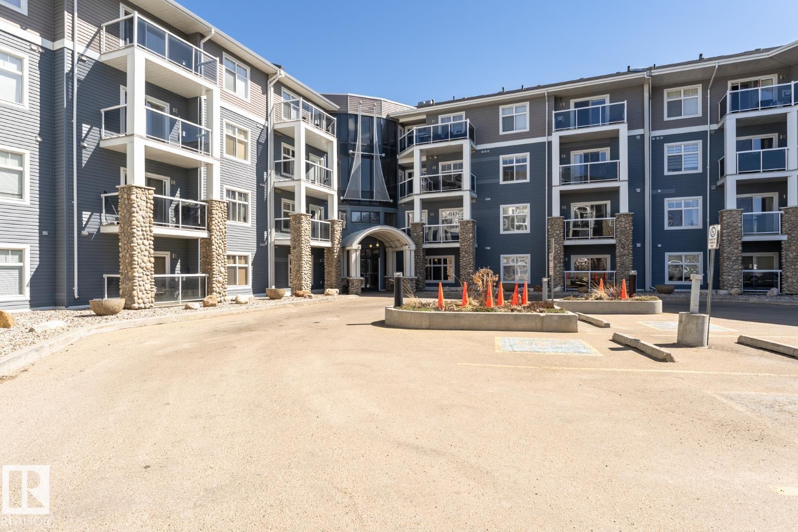 Photo 3 at 113 - 16035 132 Street NW, Oxford, Edmonton