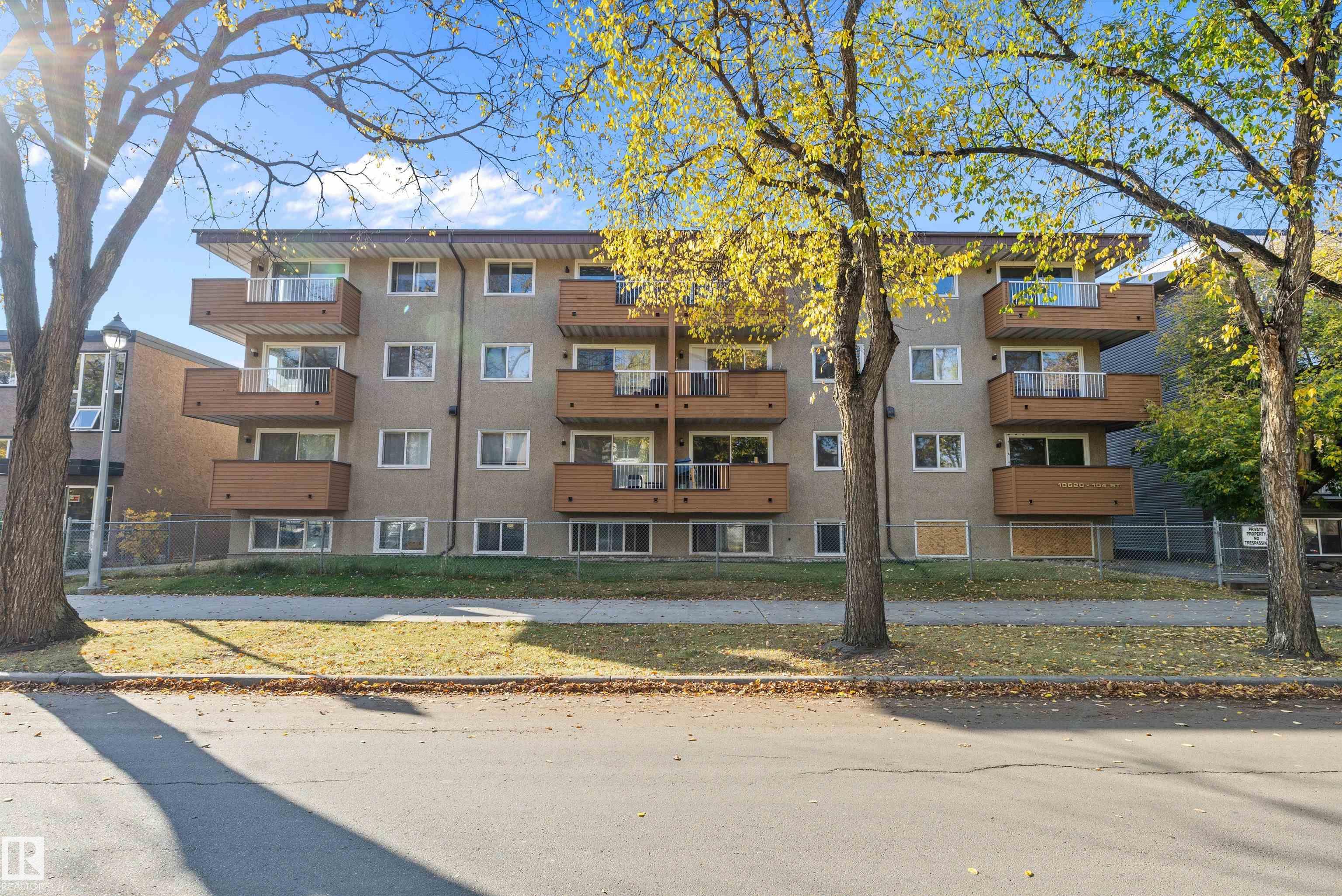 301 - 10620 104 Street NW, Central Mcdougall, Edmonton 