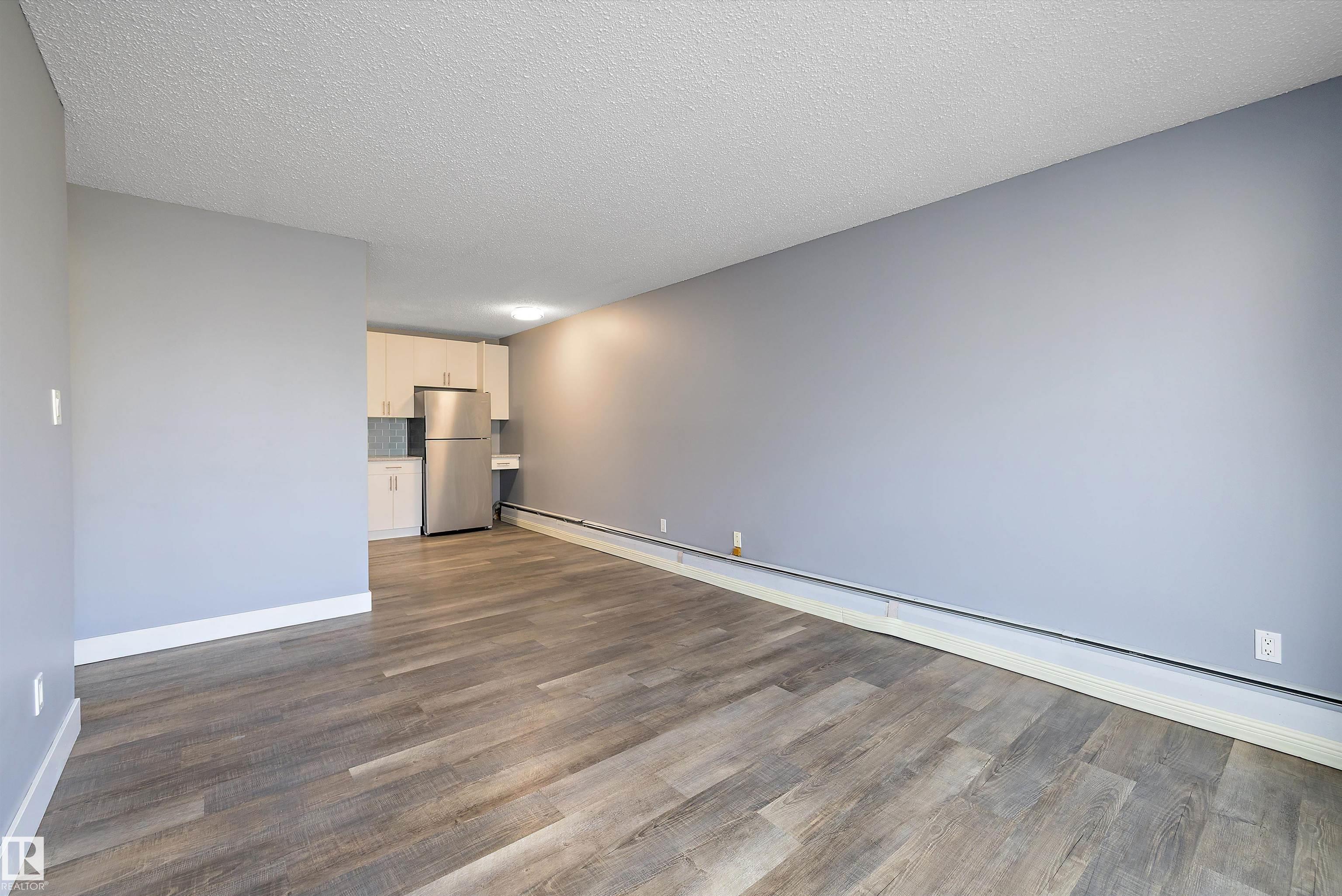 Photo 12 at 301 - 10620 104 Street NW, Central Mcdougall, Edmonton