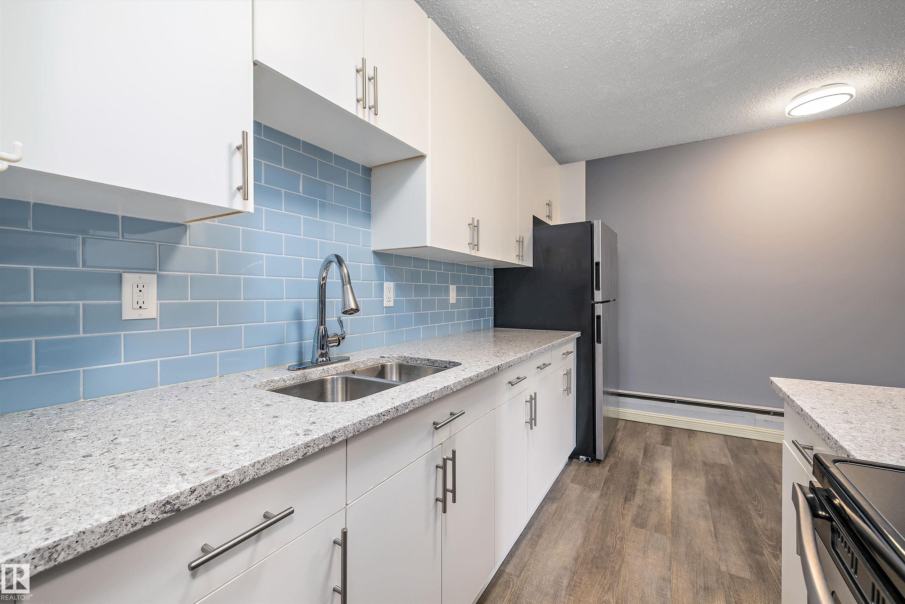 Photo 6 at 301 - 10620 104 Street NW, Central Mcdougall, Edmonton