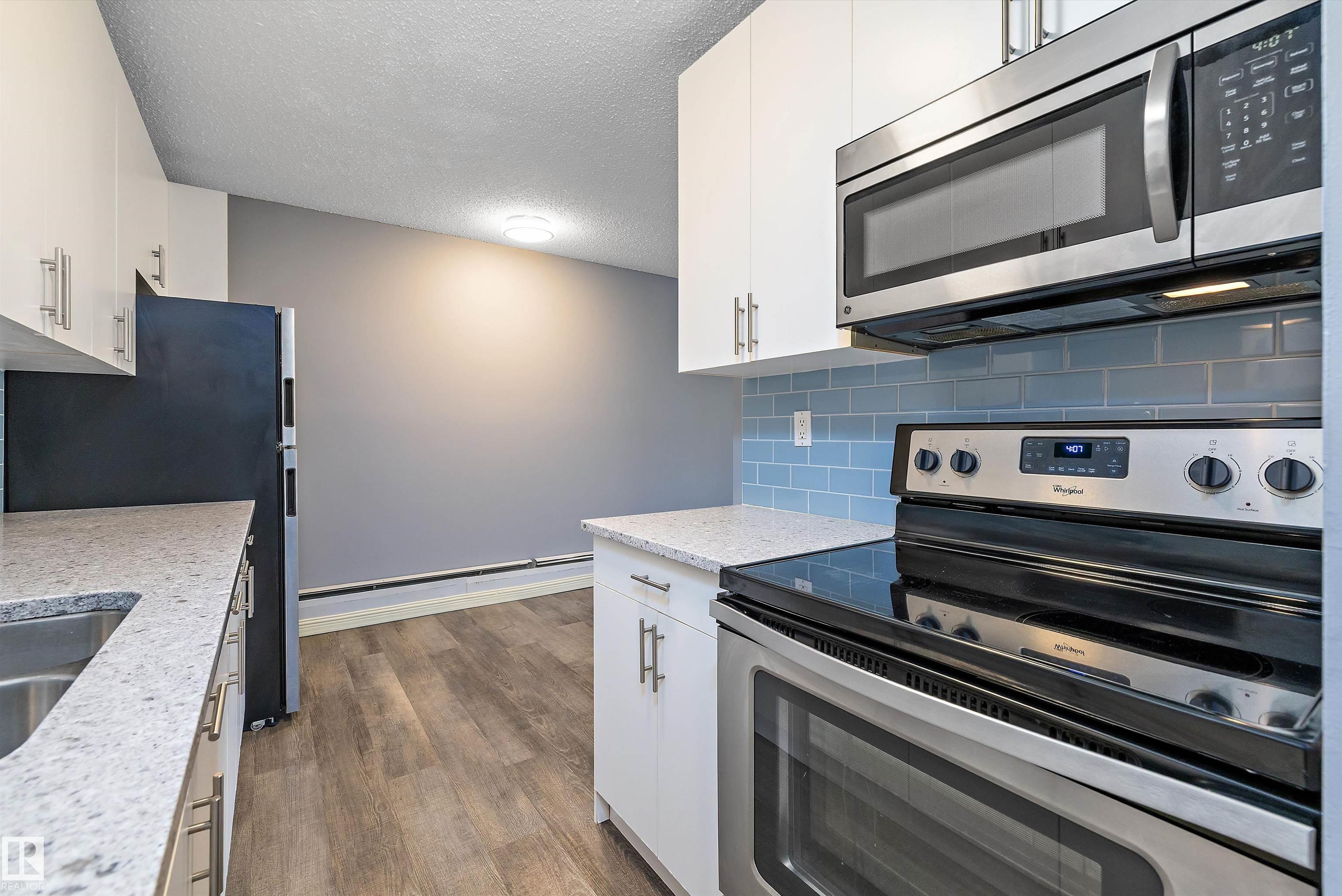 Photo 7 at 301 - 10620 104 Street NW, Central Mcdougall, Edmonton