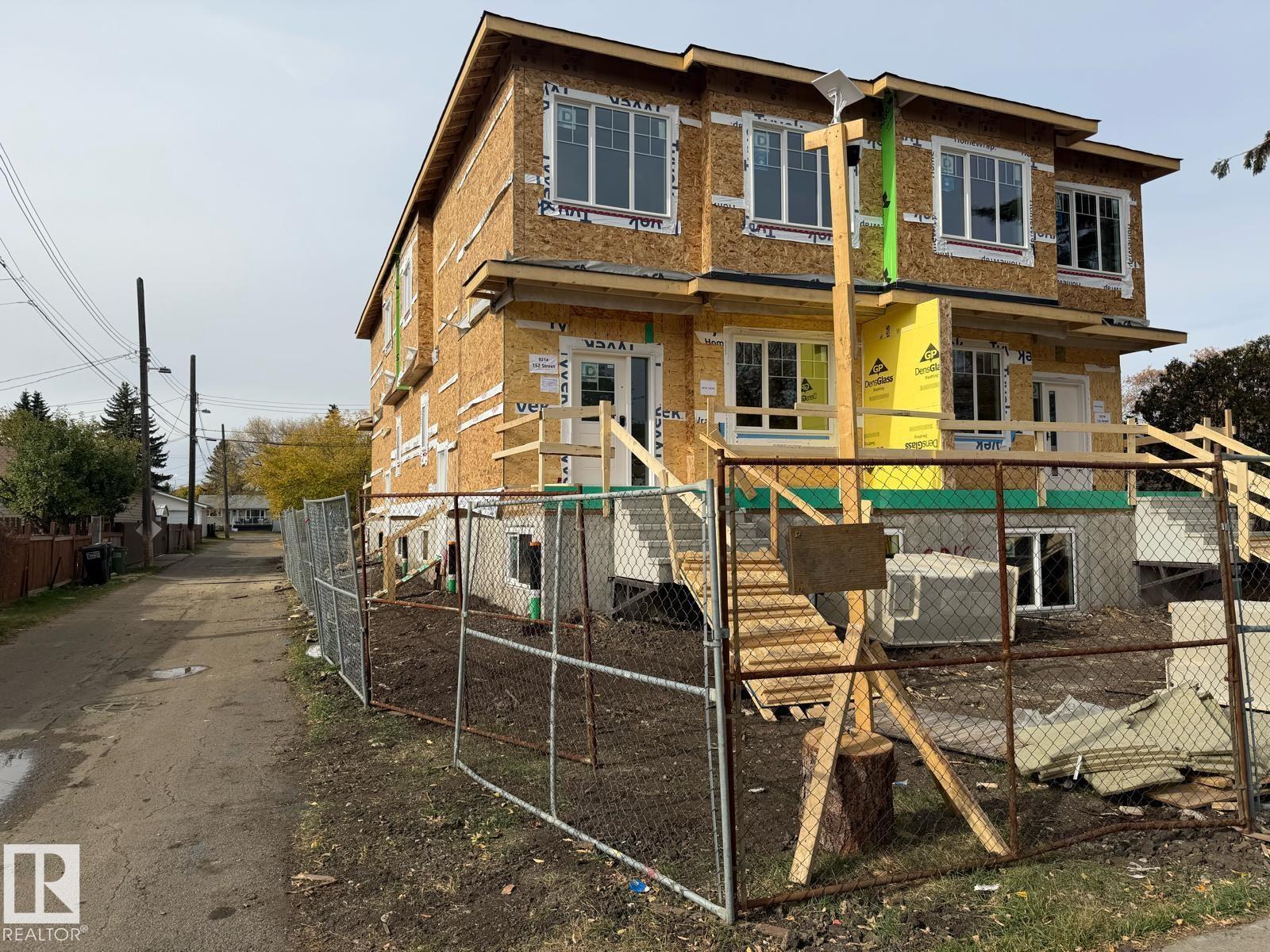 Photo 5 at 9214 152 Street NW, Sherwood, Edmonton
