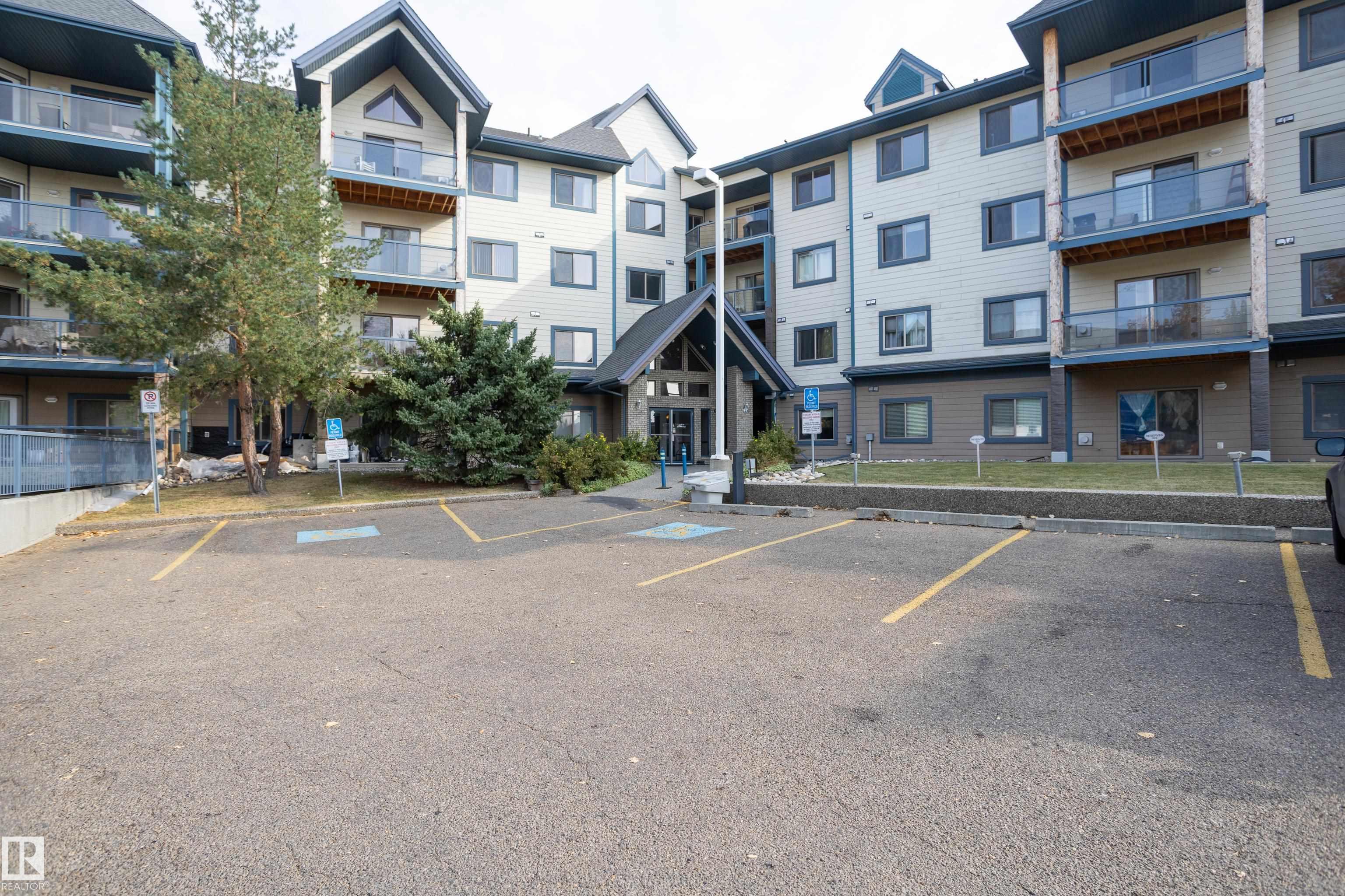 Photo 2 at 324 - 2903 Rabbit Hill Road NW, Hodgson, Edmonton
