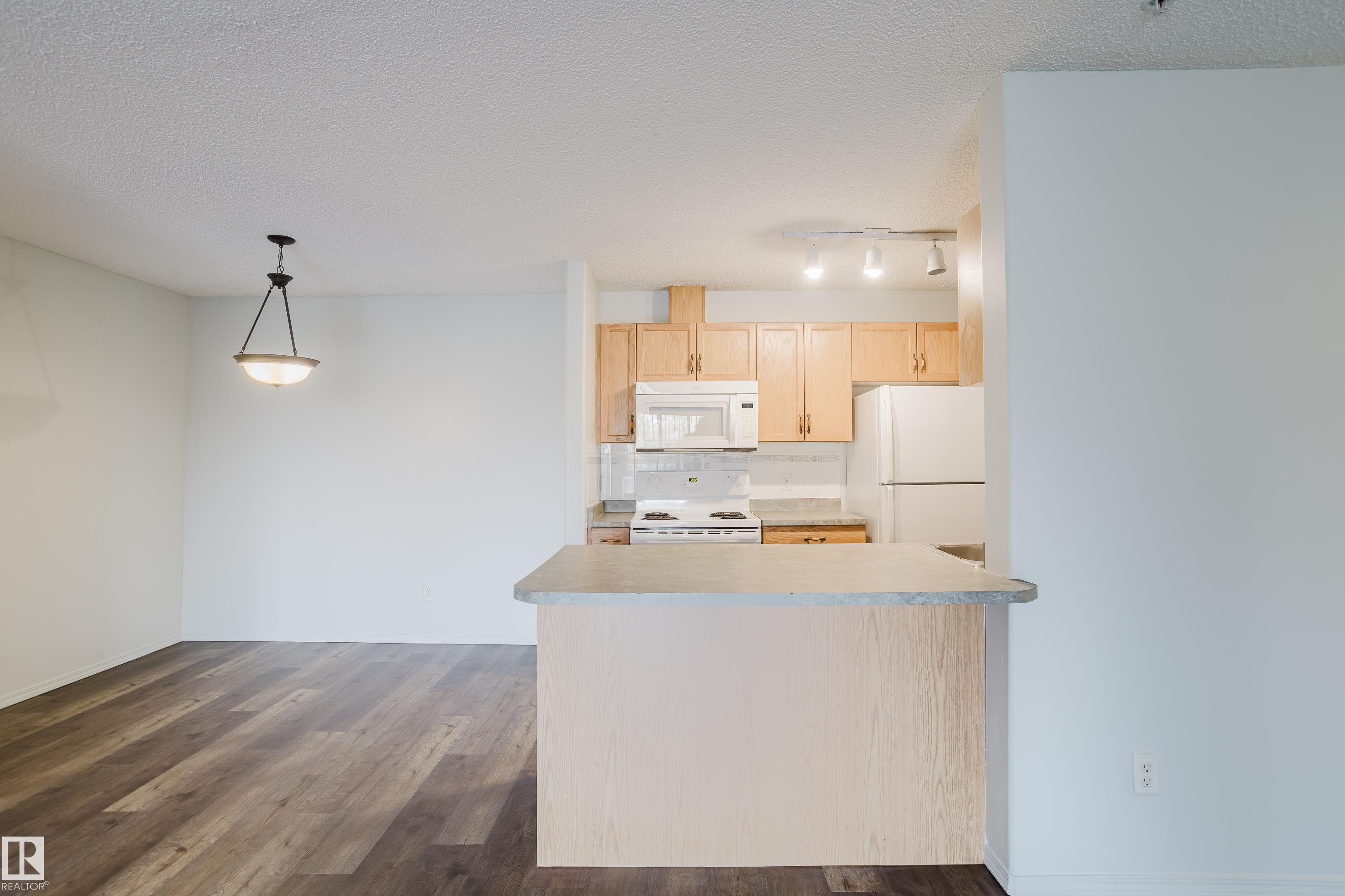 Photo 6 at 324 - 2903 Rabbit Hill Road NW, Hodgson, Edmonton