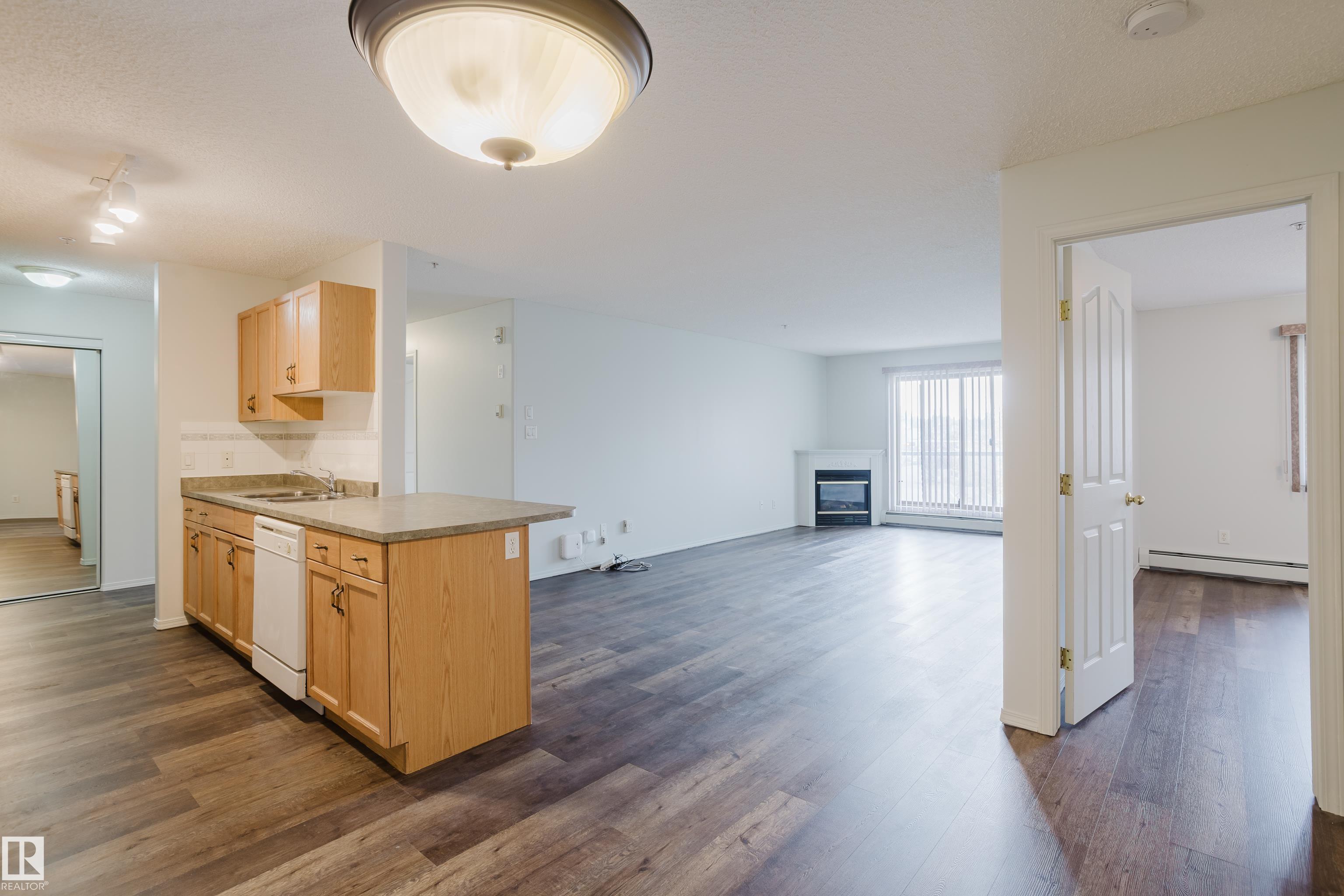 Photo 8 at 324 - 2903 Rabbit Hill Road NW, Hodgson, Edmonton