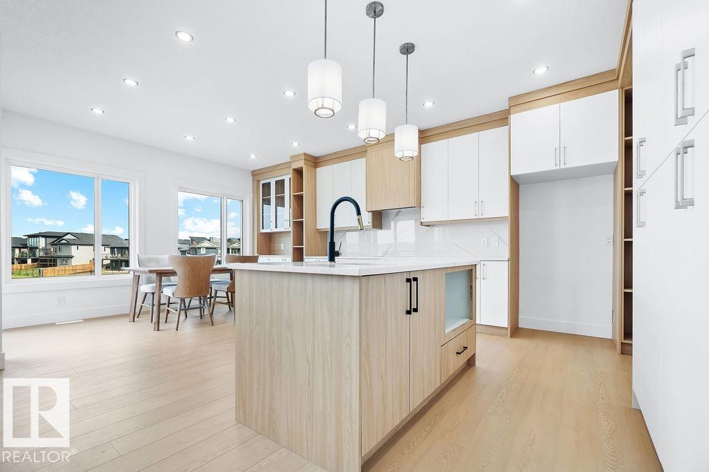 Photo 8 at 230 Linden Loop, Woodbend, Leduc
