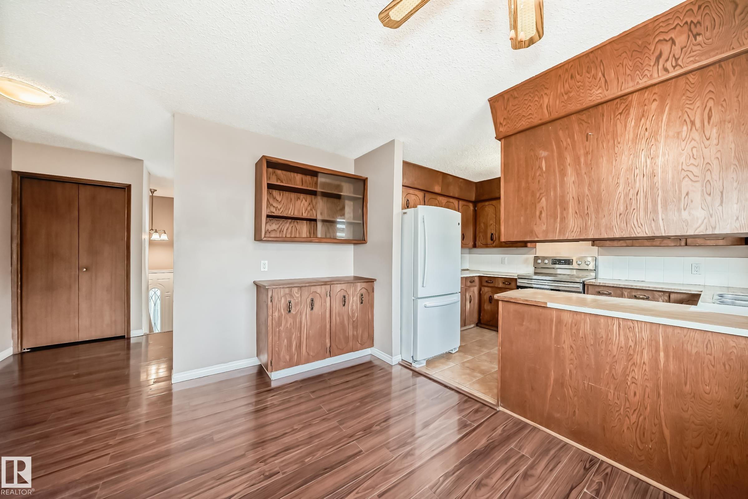 Photo 17 at 7026 11 Avenue NW, Menisa, Edmonton
