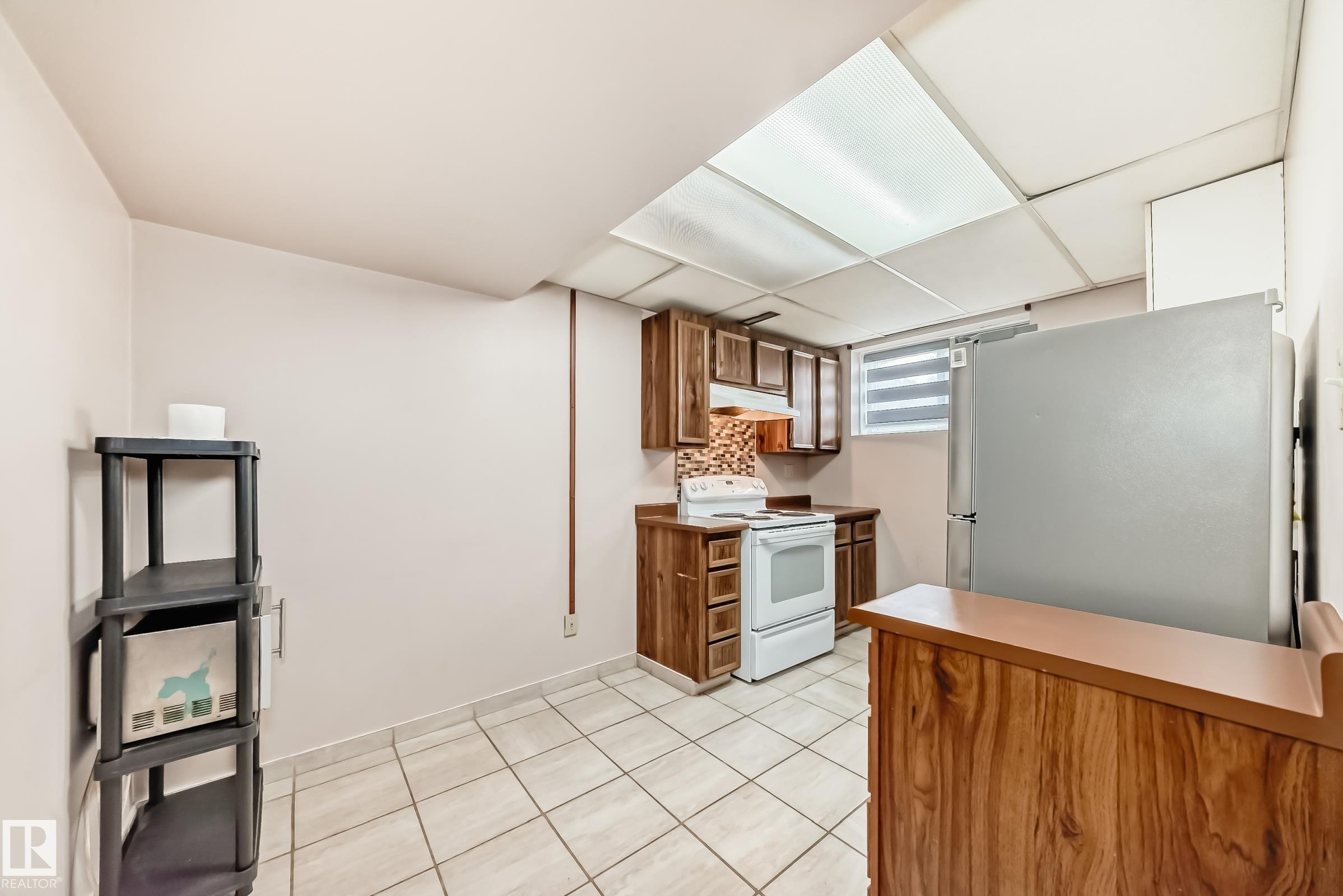 Photo 37 at 7026 11 Avenue NW, Menisa, Edmonton