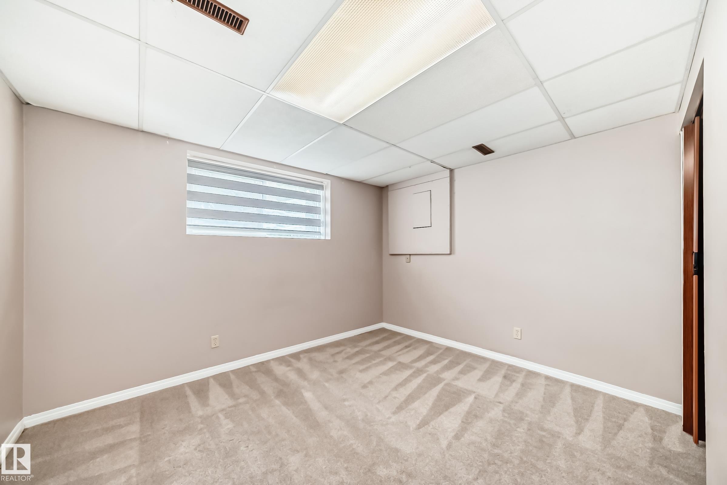 Photo 40 at 7026 11 Avenue NW, Menisa, Edmonton