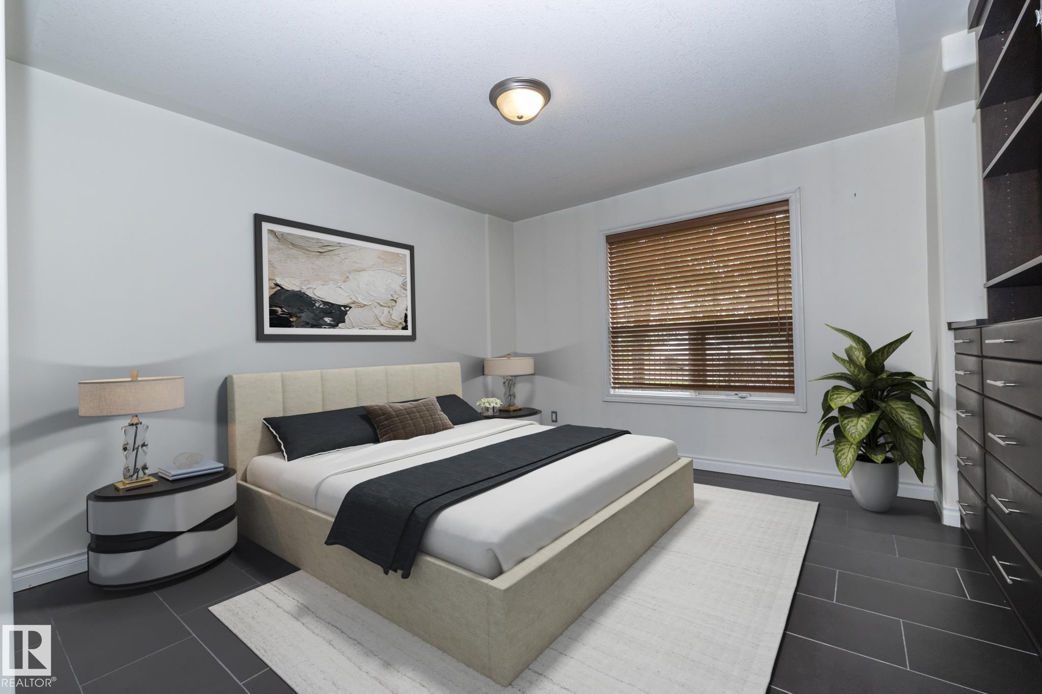 Photo 10 at 102 - 10855 Saskatchewan Drive NW, Garneau, Edmonton