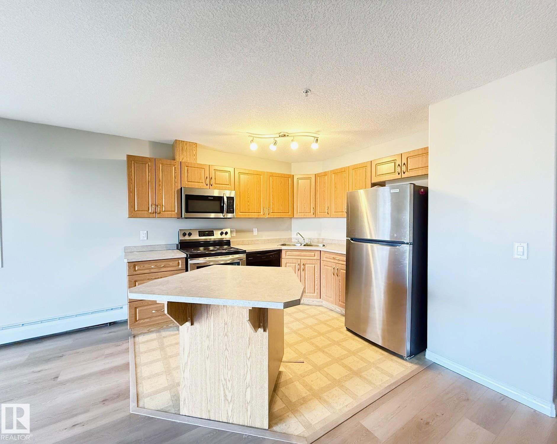 Photo 3 at 312 - 9945 167 Street NW, Glenwood, Edmonton