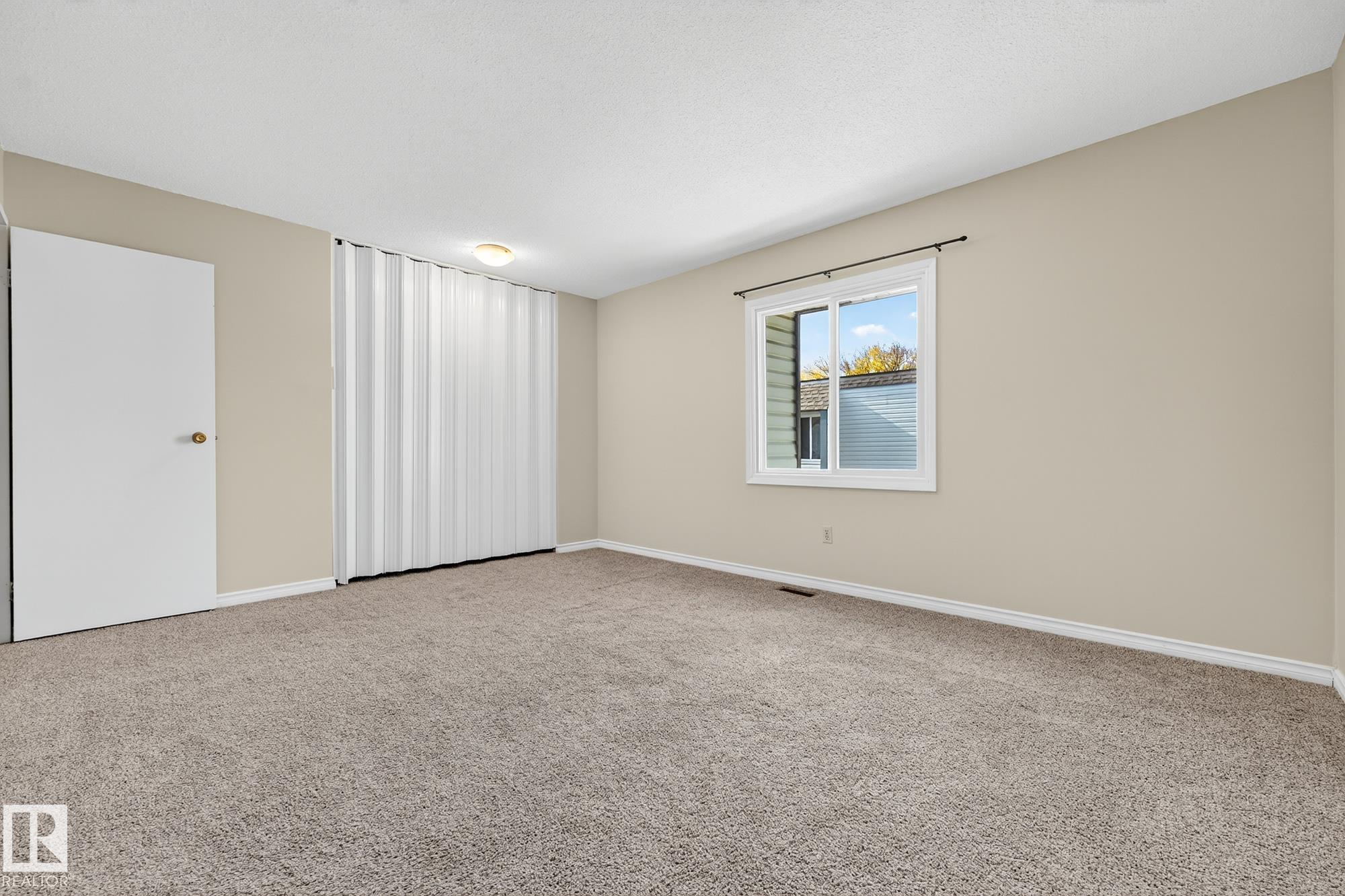 Photo 14 at H5 - 1 Garden Grove NW, Duggan, Edmonton