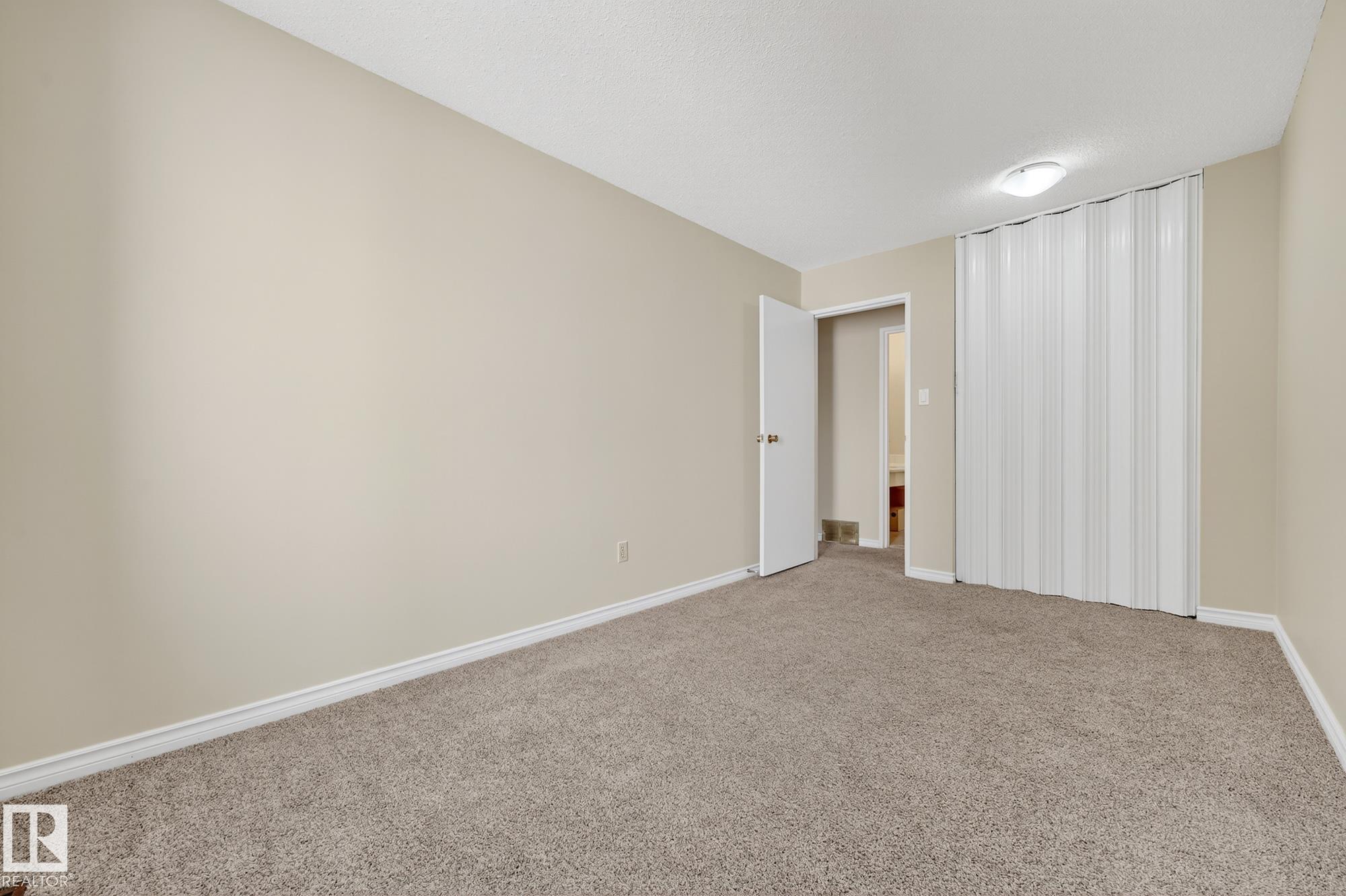 Photo 17 at H5 - 1 Garden Grove NW, Duggan, Edmonton